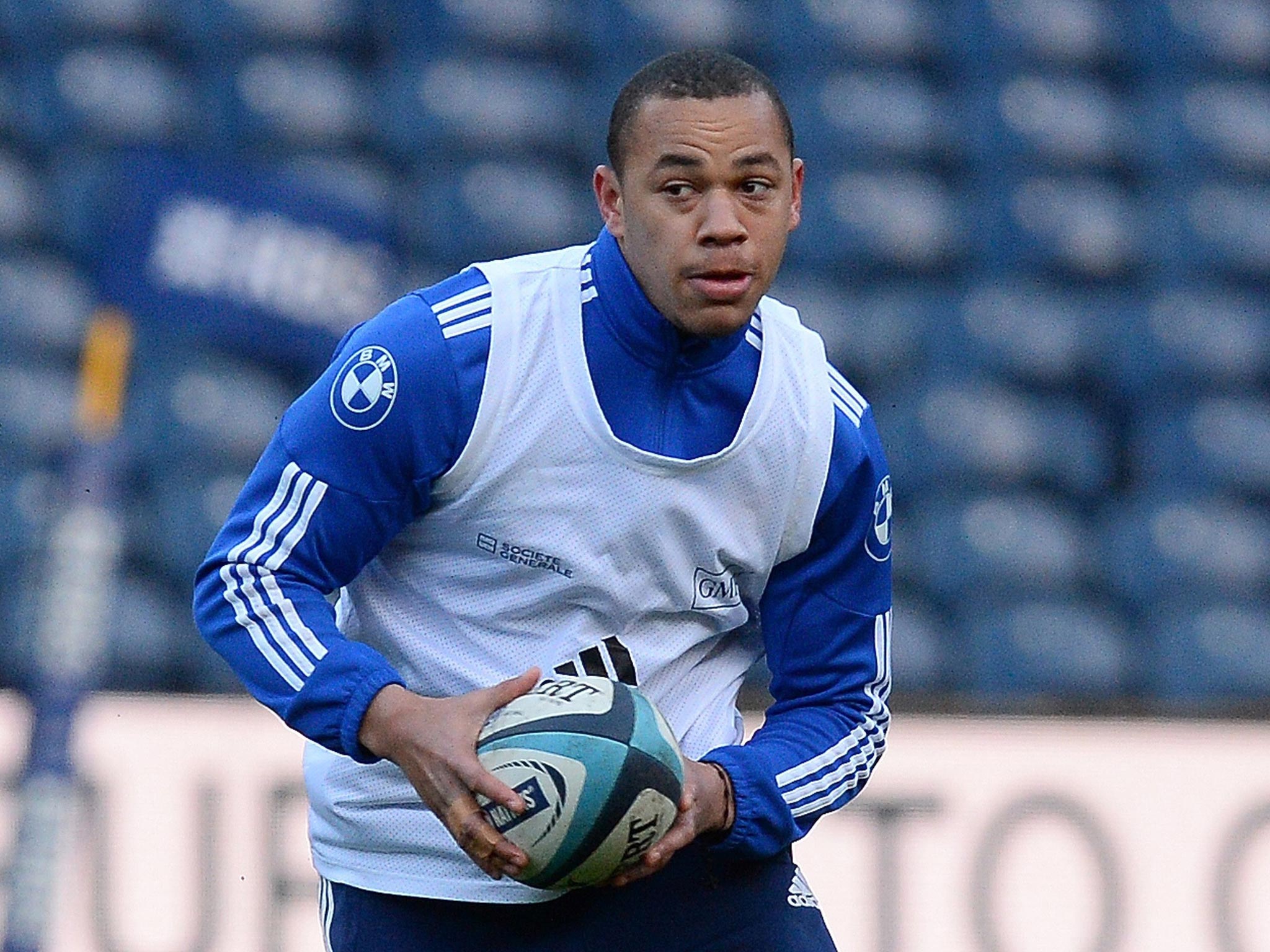 Gaël Fickou starts for France, setting up a battle with Brian O’Driscoll in his final game for Ireland