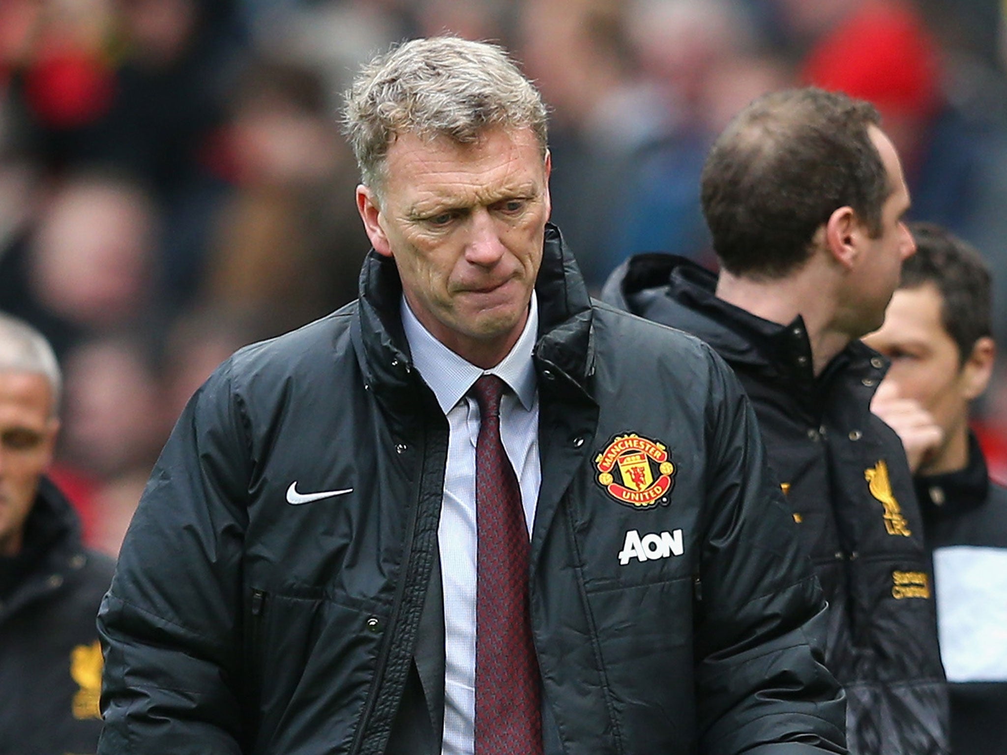 Downbeat David Moyes leave the field (GETTY)