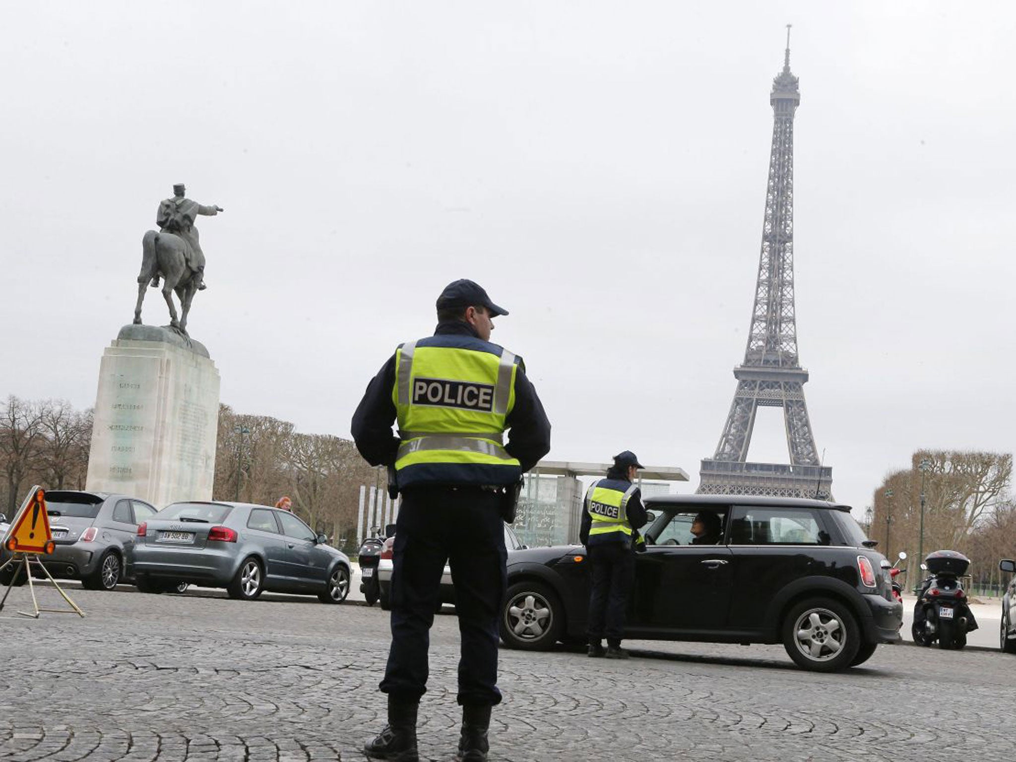 The partial ban – implemented for the first time since 1997 – applied to all French-registered private cars and motor-bikes but not to foreign cars