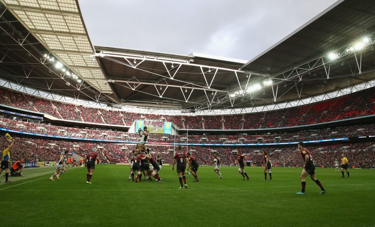 A general view of a lineout during the Aviva Premiership match between Saracens and Harlequins at Wembley Stadium on March 22, 2014 in London, England