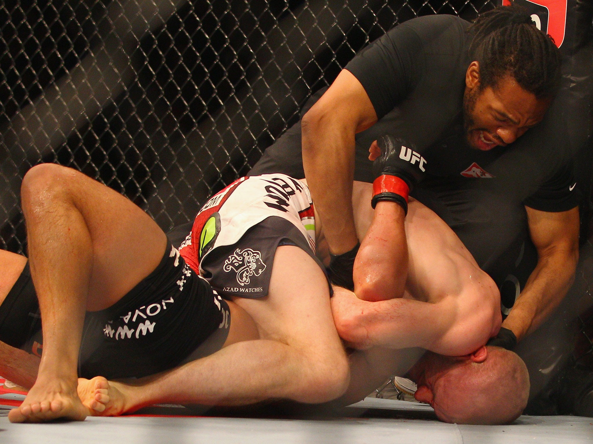 UFC referee Herb Dean in action