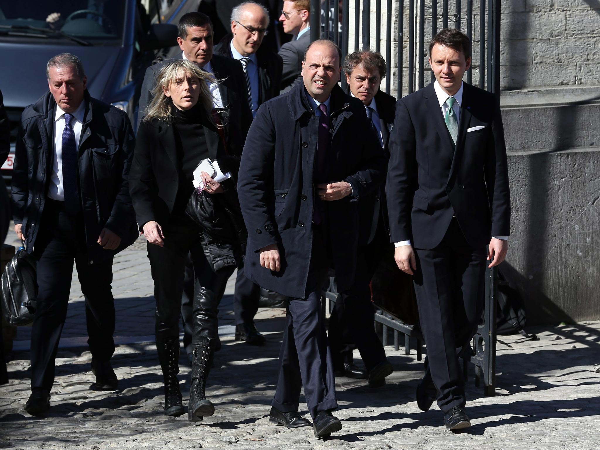 Crimes bosses allegedly hatched a plan in 2009 to kill Angelino Alfano (centre)