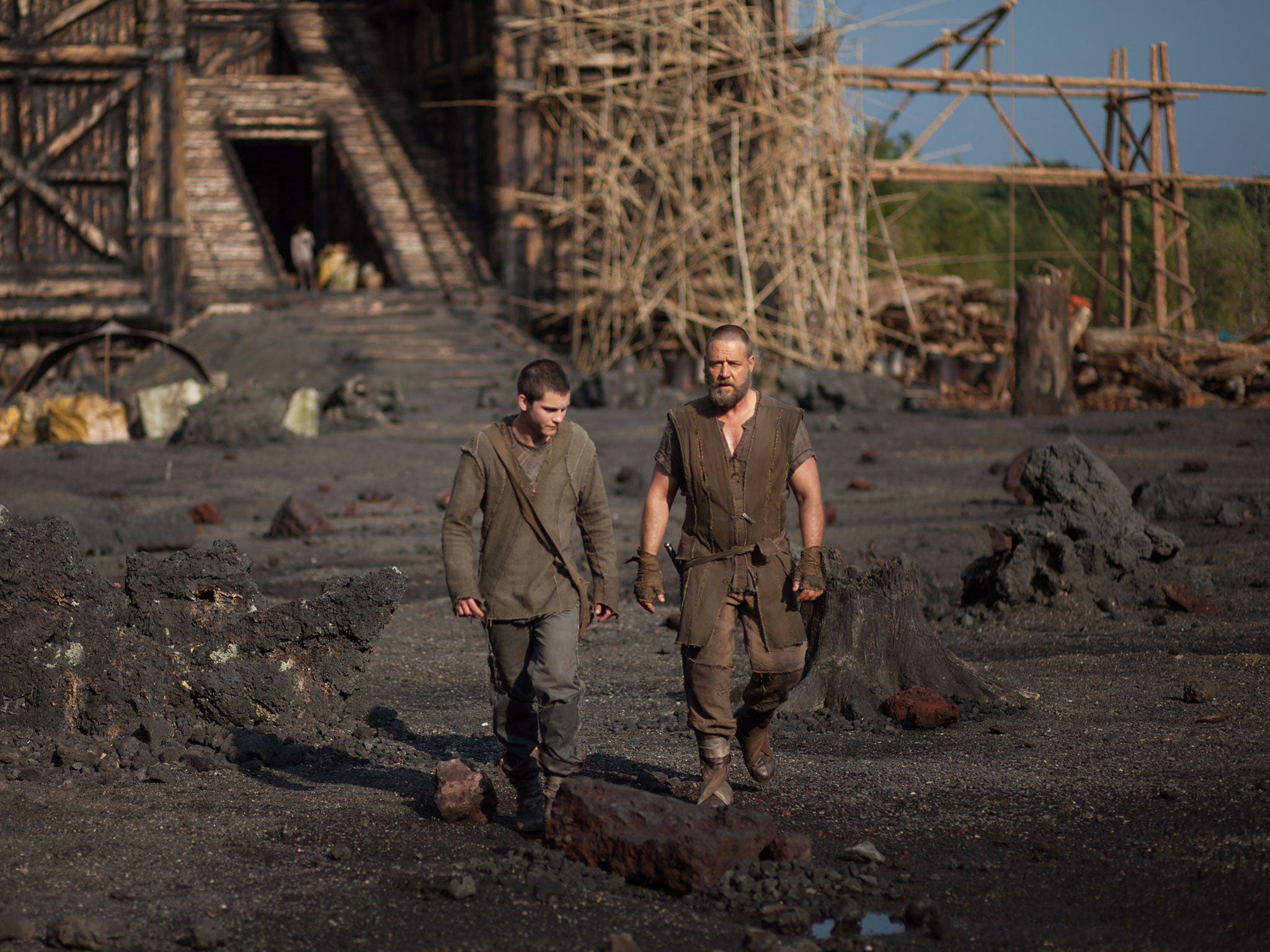 Logan Lerman with Russell Crowe in 'Noah'