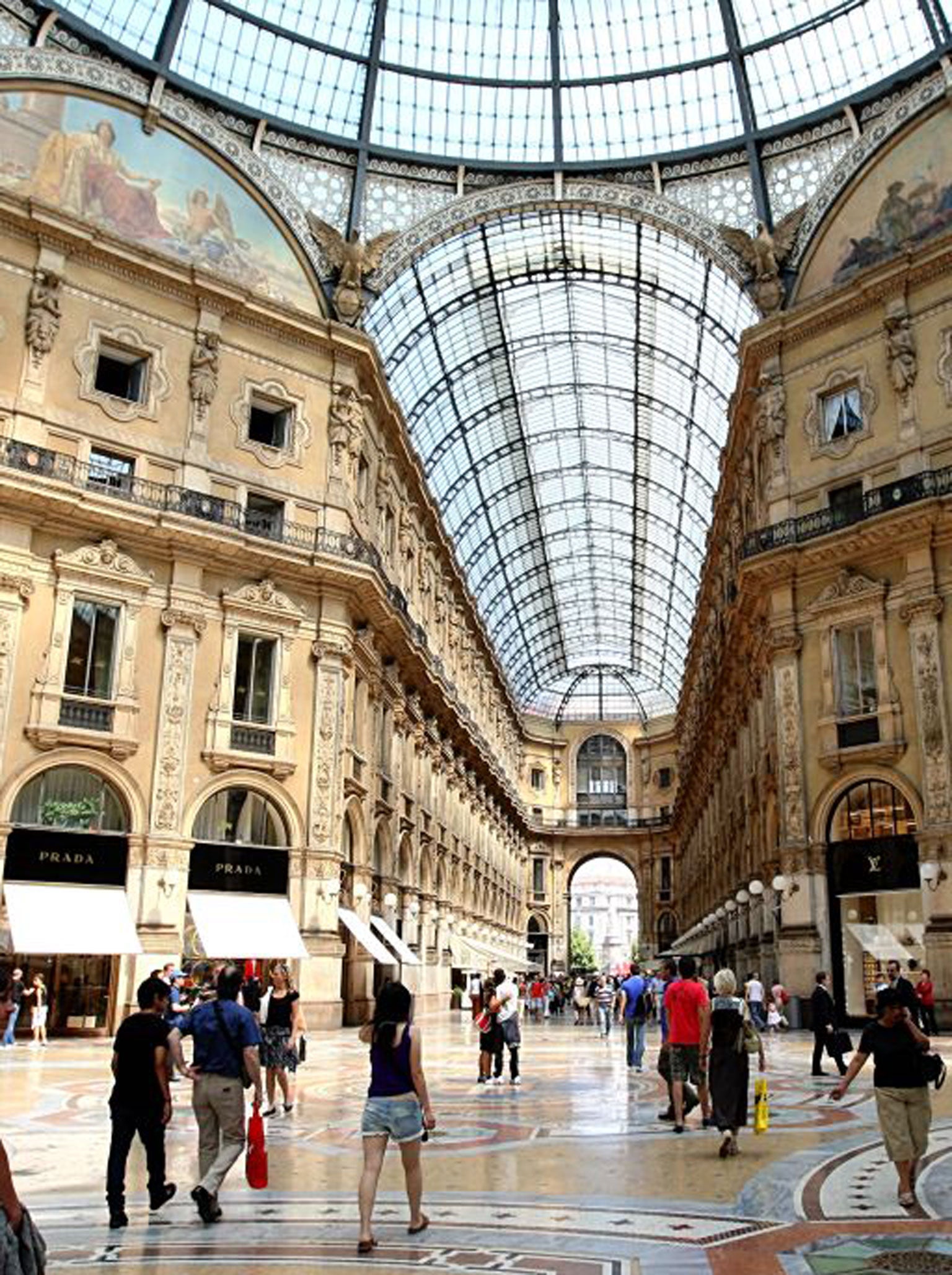 Arcade higher: Galleria Vittorio Emanuele II