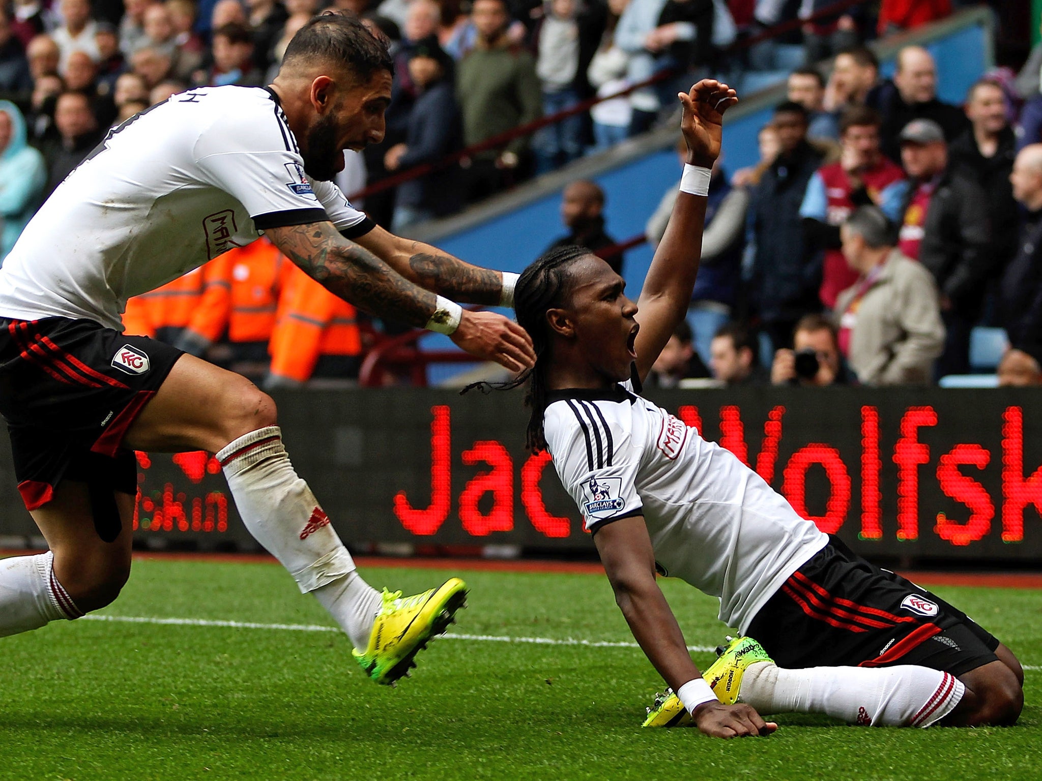 Hugo Rodallega celebrates scoring the winning goal against Aston Villa