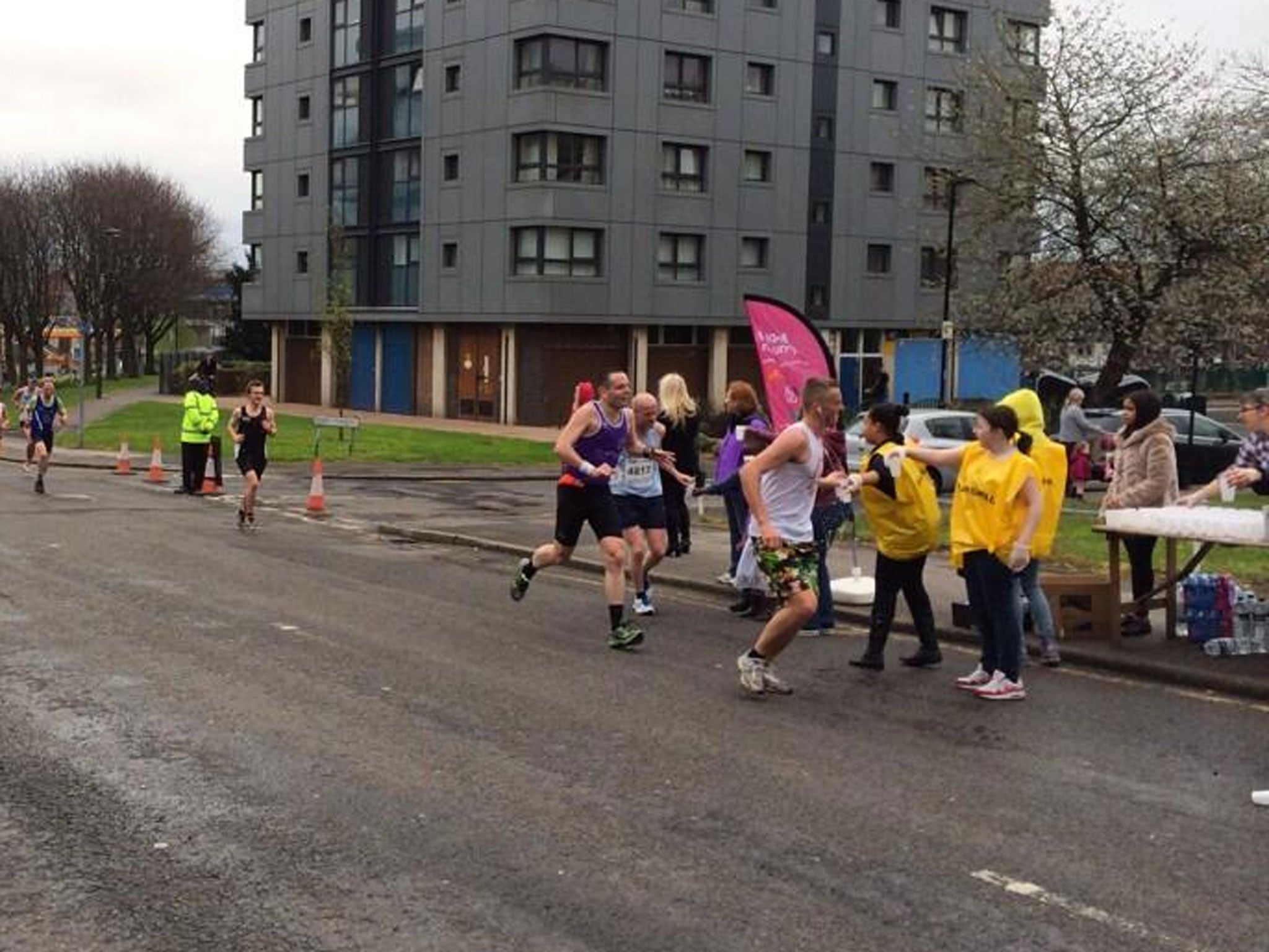 Pictures posted to social media showed both runners and volunteers participating despite the announcement (Twitter/Sachin Salvi)