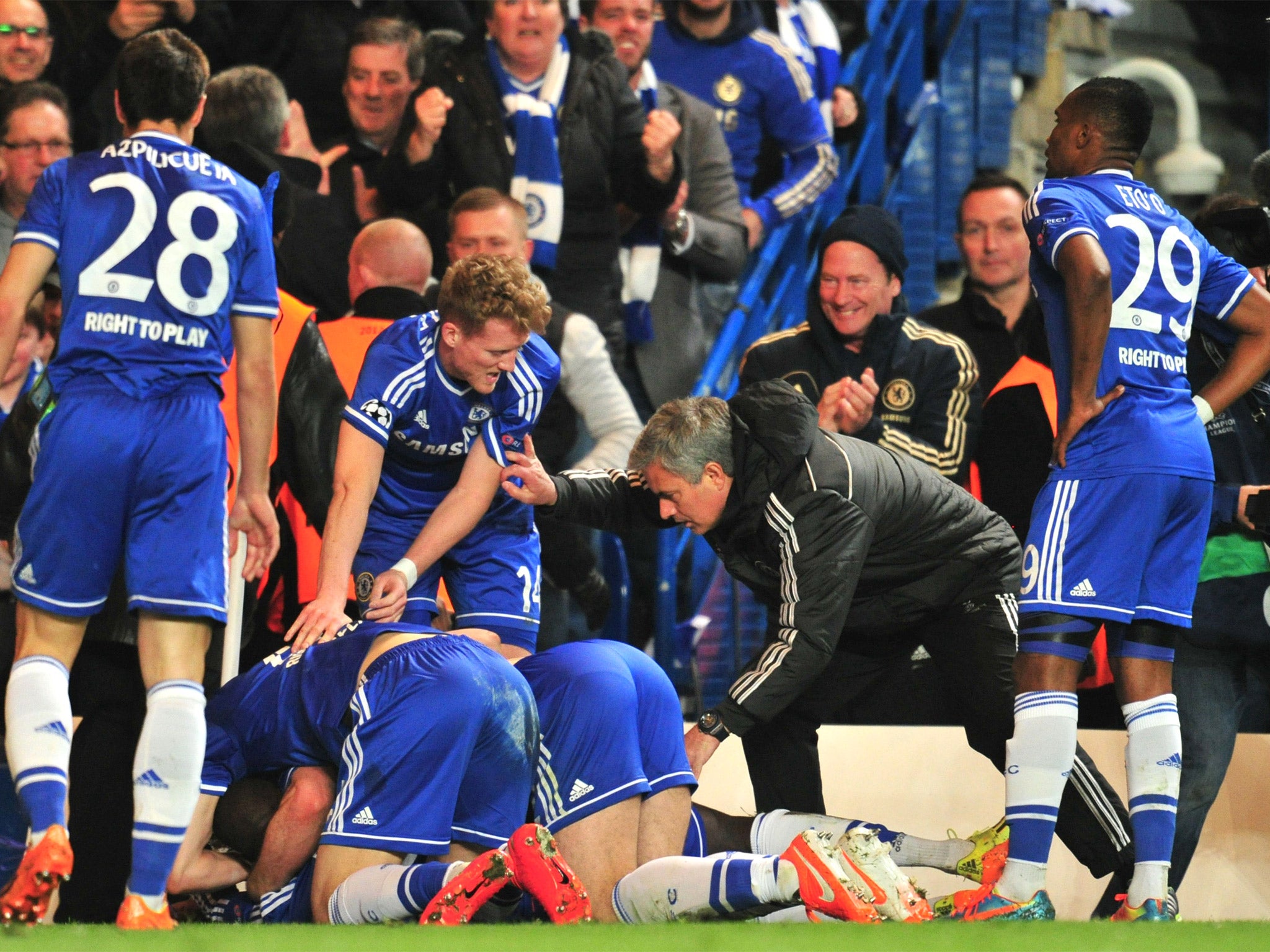 Jose Mourino tells his players to go back and defend