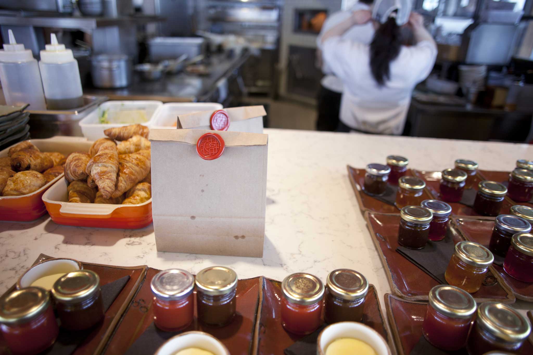 5am: breakfast condiments are lined up in readiness for the morning rush