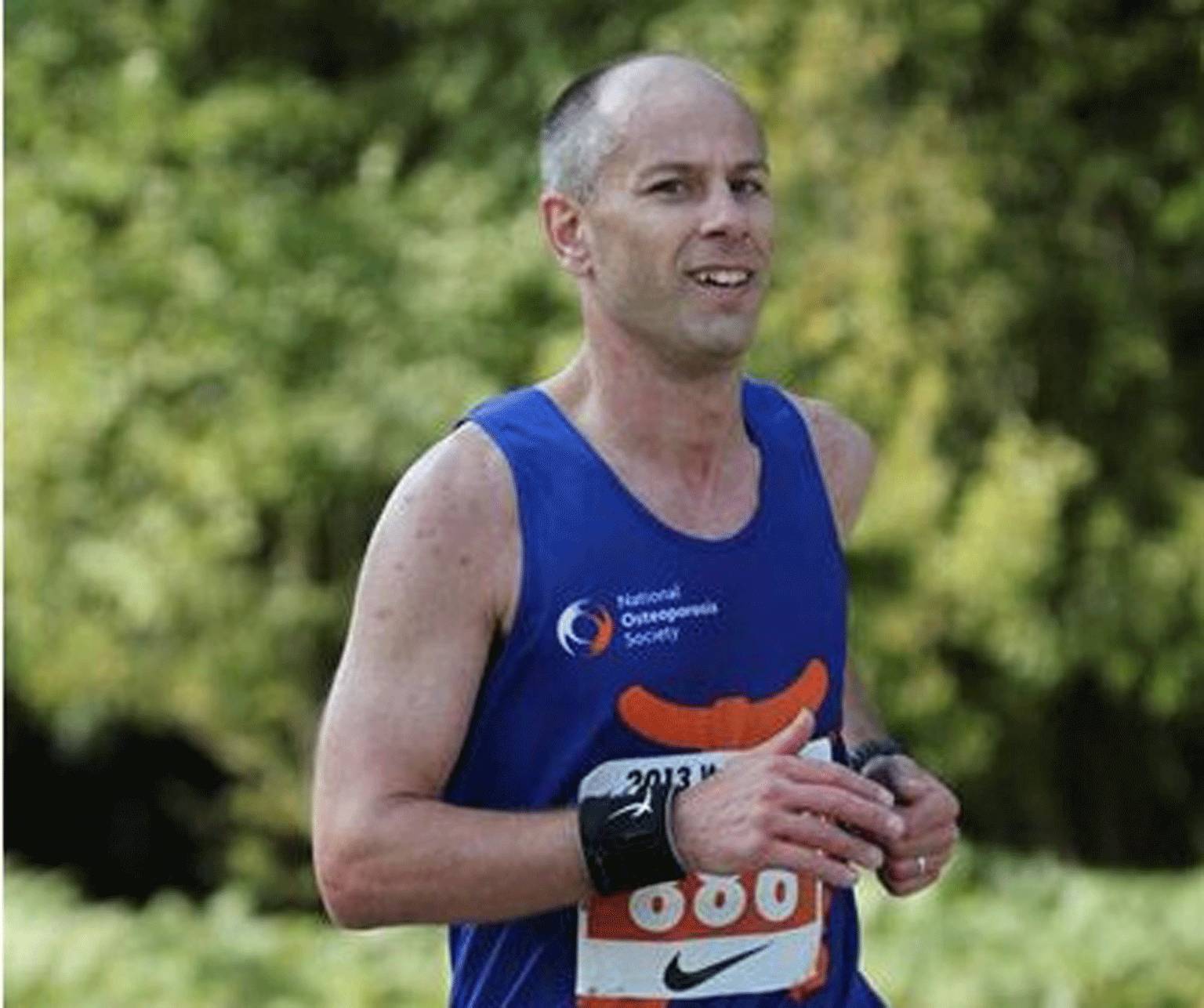 Runner collapsed shortly after crossing the finish line