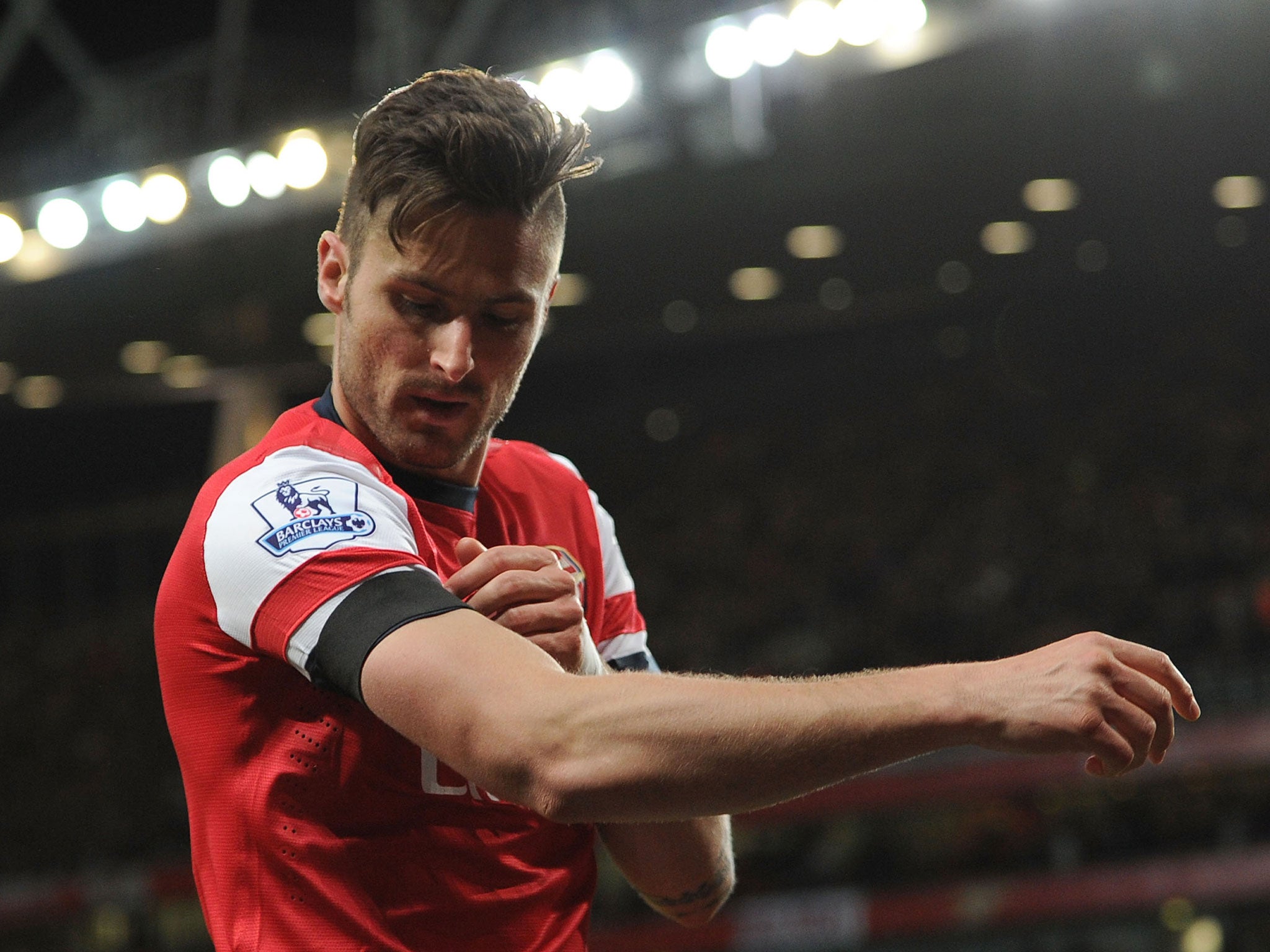 Olivier Giroud pays tribute to the Hillsborough victims after scoring against West Ham on Wednesday night