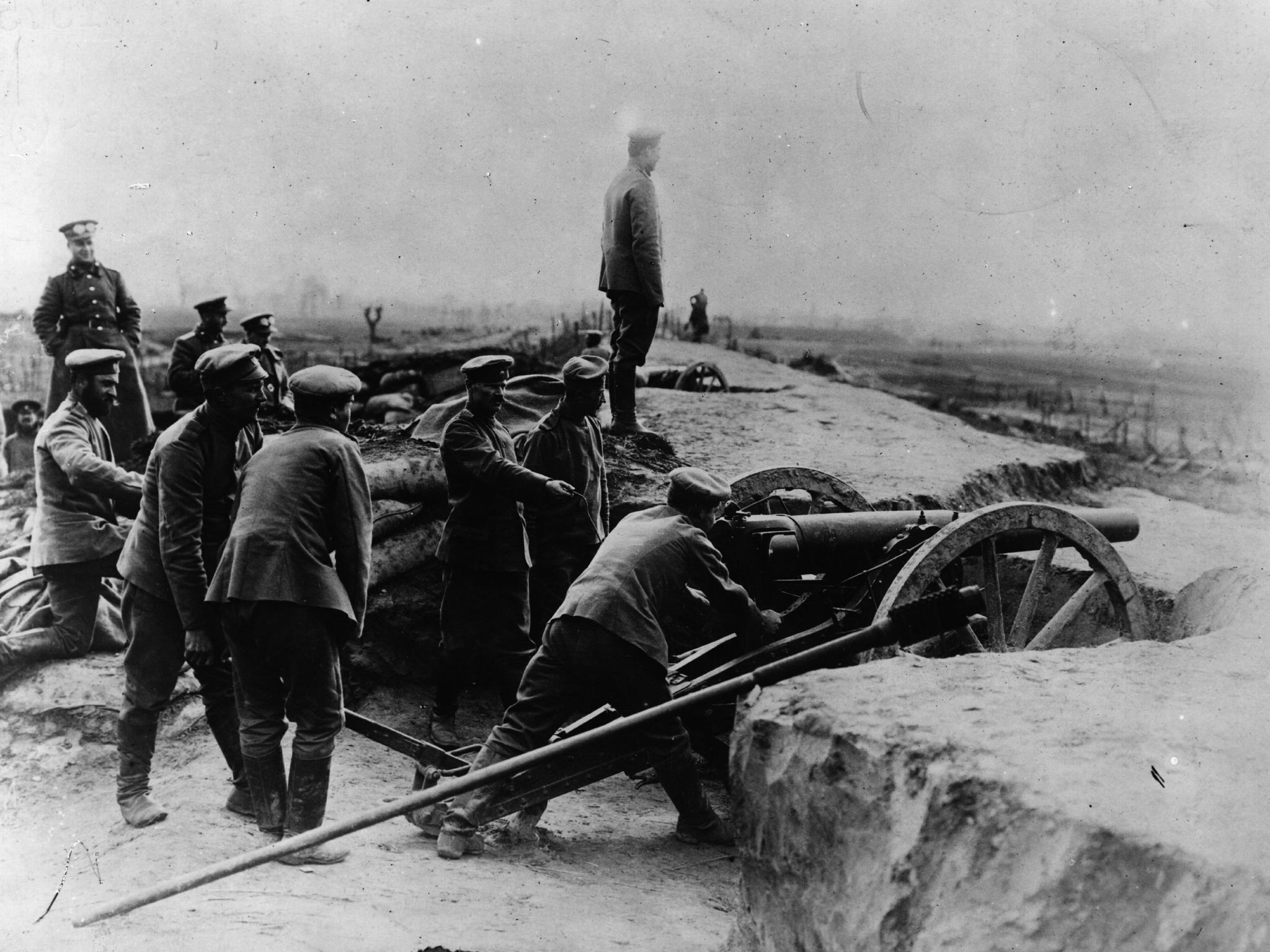 Russian artillery positions outside Przemysl, during the six-month siege of the heavily fortified
Austro-Hungarian city, part of present-day Poland