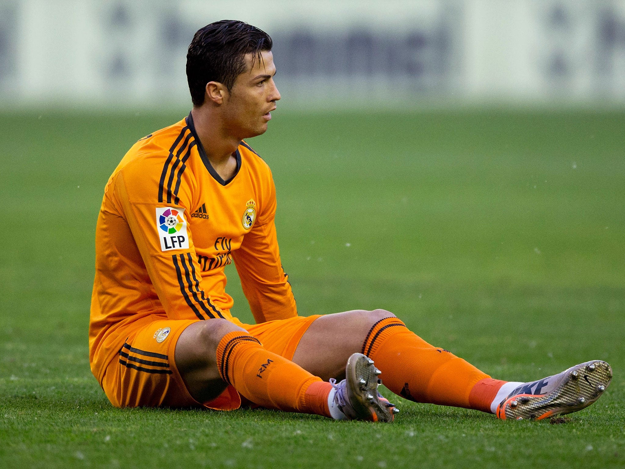 Cristiano Ronaldo looks on in despair during Real Madrid's 1-1 draw with Real Valladolid