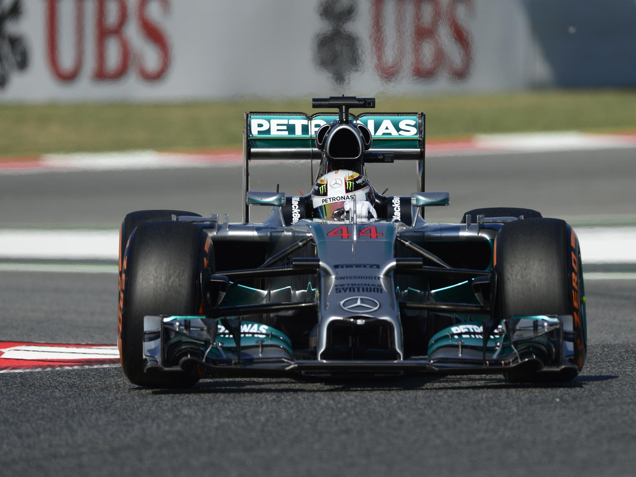 Hamilton leads the first practice at the Spanish Grand Prix