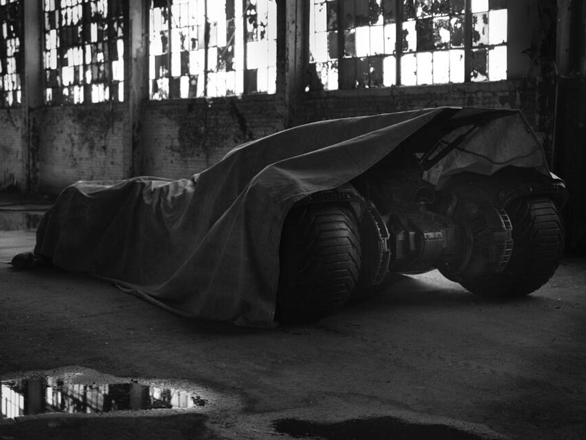 Zack Snyder teased this image of the batmobile on Twitter yesterday