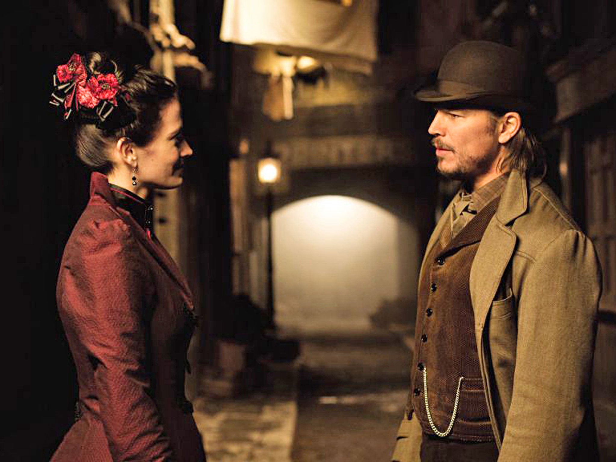 In the dark: Eva Green and Josh Hartnett in 'Penny Dreadful'