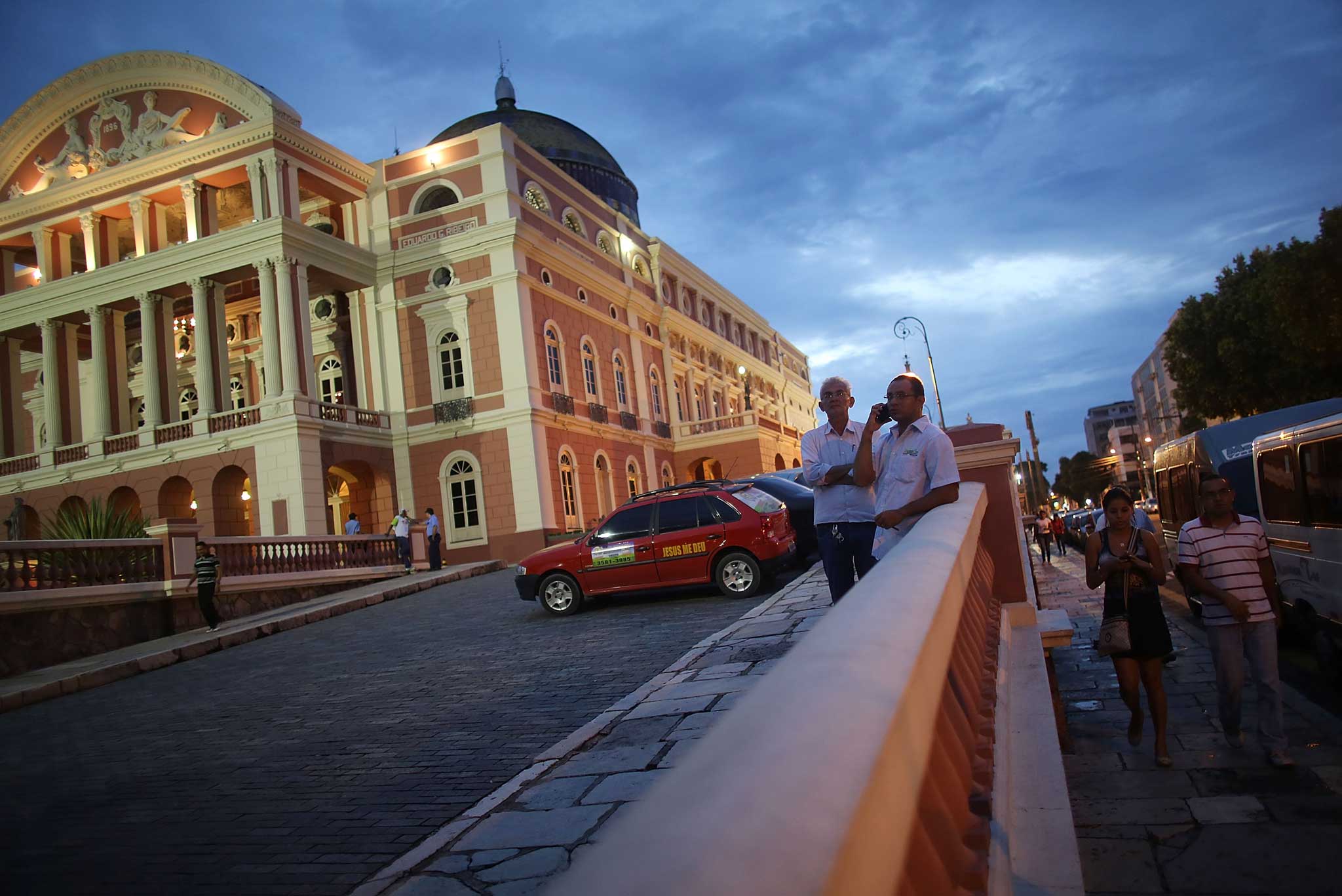 The opulent Teatro Amazonas opera house in Manaus (Getty)