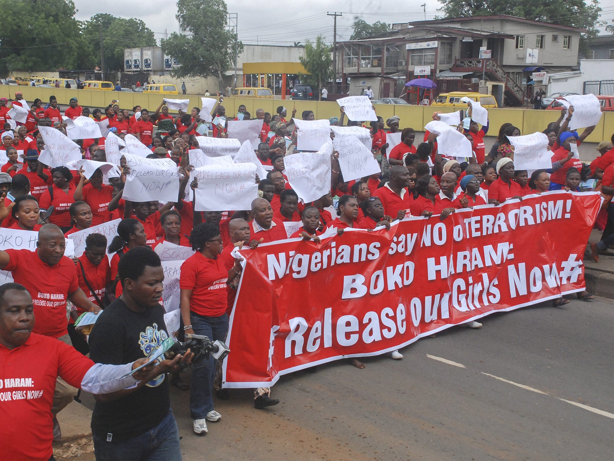 Nigerians in Lagos protest over the abducted Chibok School girls