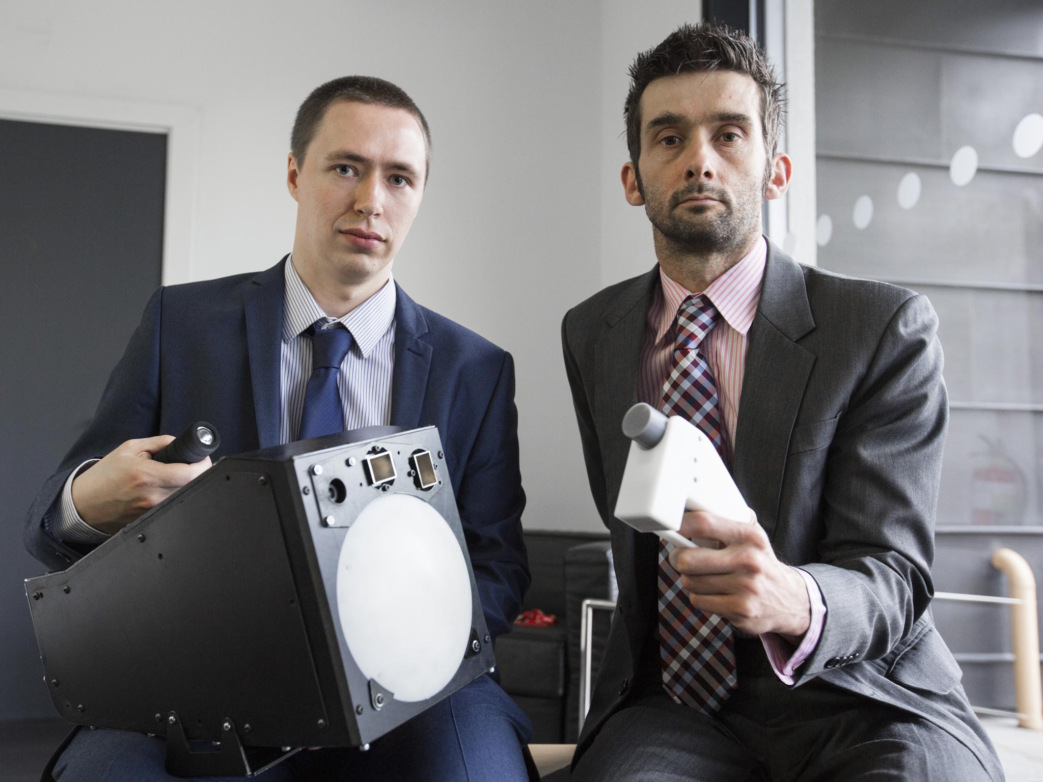 A scanner (left) developed by Manchester Metropolitan University, which is able to detect plastic guns made on 3D printers.