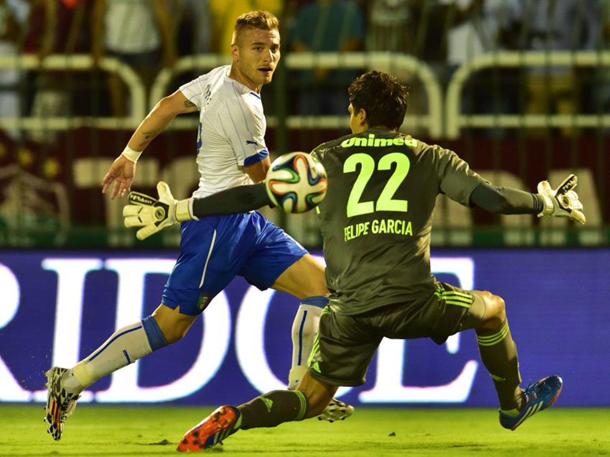 Ciro Immobile beats Fluminense keeper Felipe Garcia dos Prazeres to score one of his hat-trick