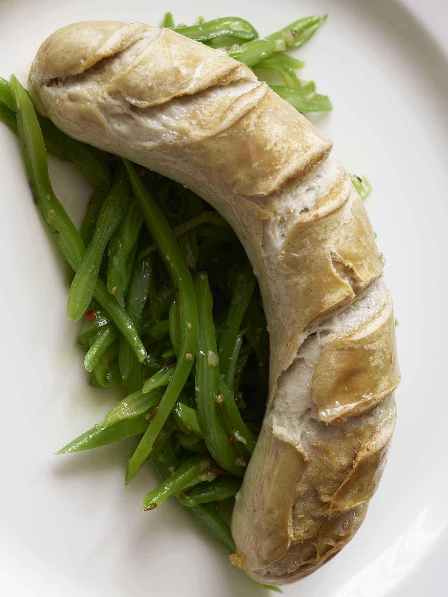 Bratwurst with runner bean and shallot salad