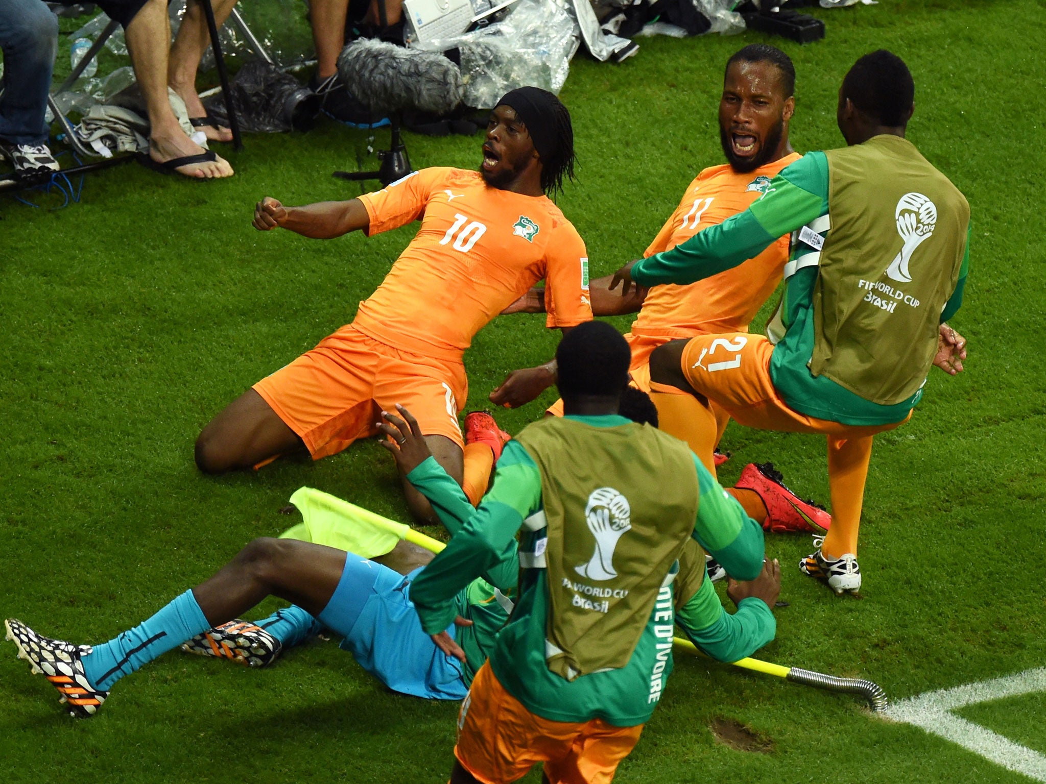 Gervinho celebrates his winner after the Ivory Coast came from a goal down to beat Japan