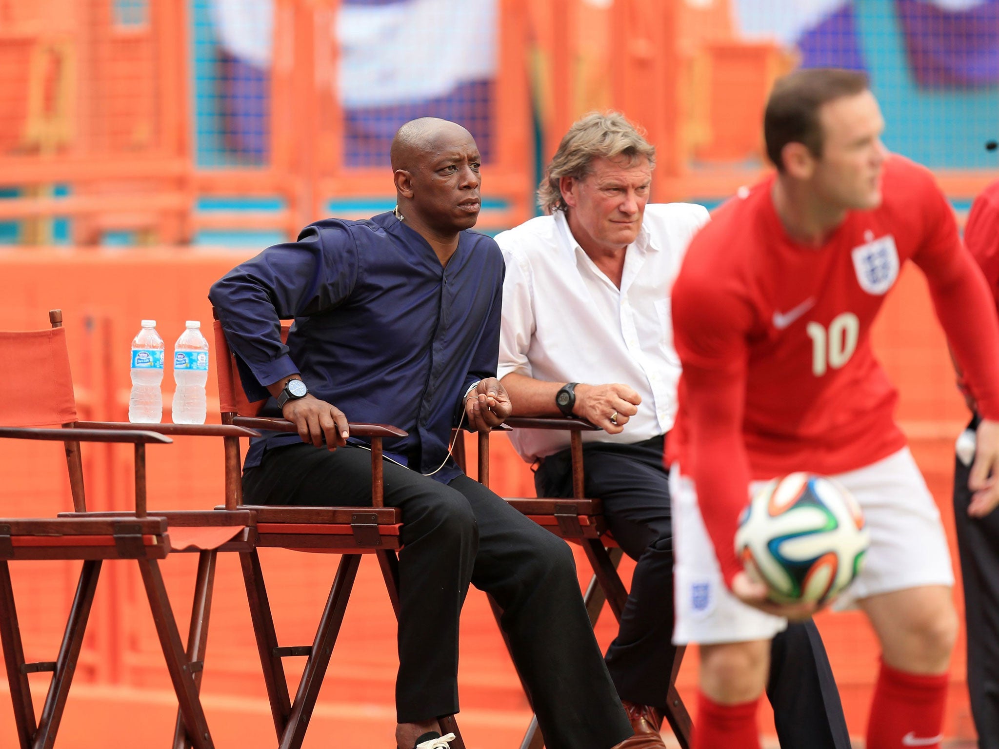 Ian Wright (left) and Glenn Hoddle look on as England play in a World Cup warm-up friendly in Miami