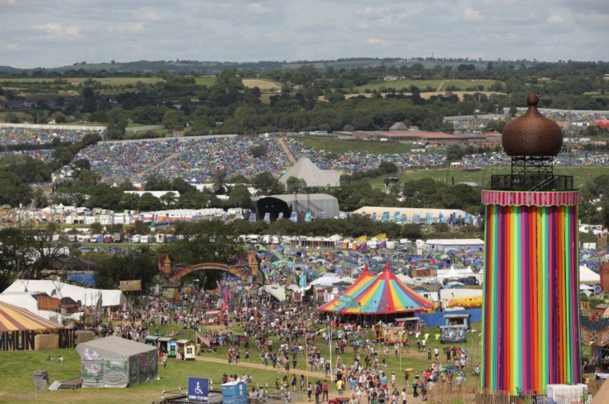 Many Glastonbury-goers took advantage of early good weather to arrive on the site early on Wednesday and Thursday