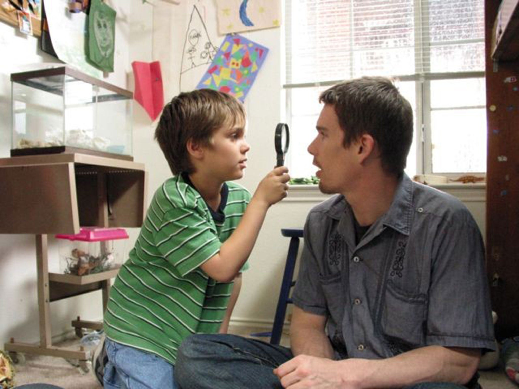 Ellar Coltrane as a young Mason