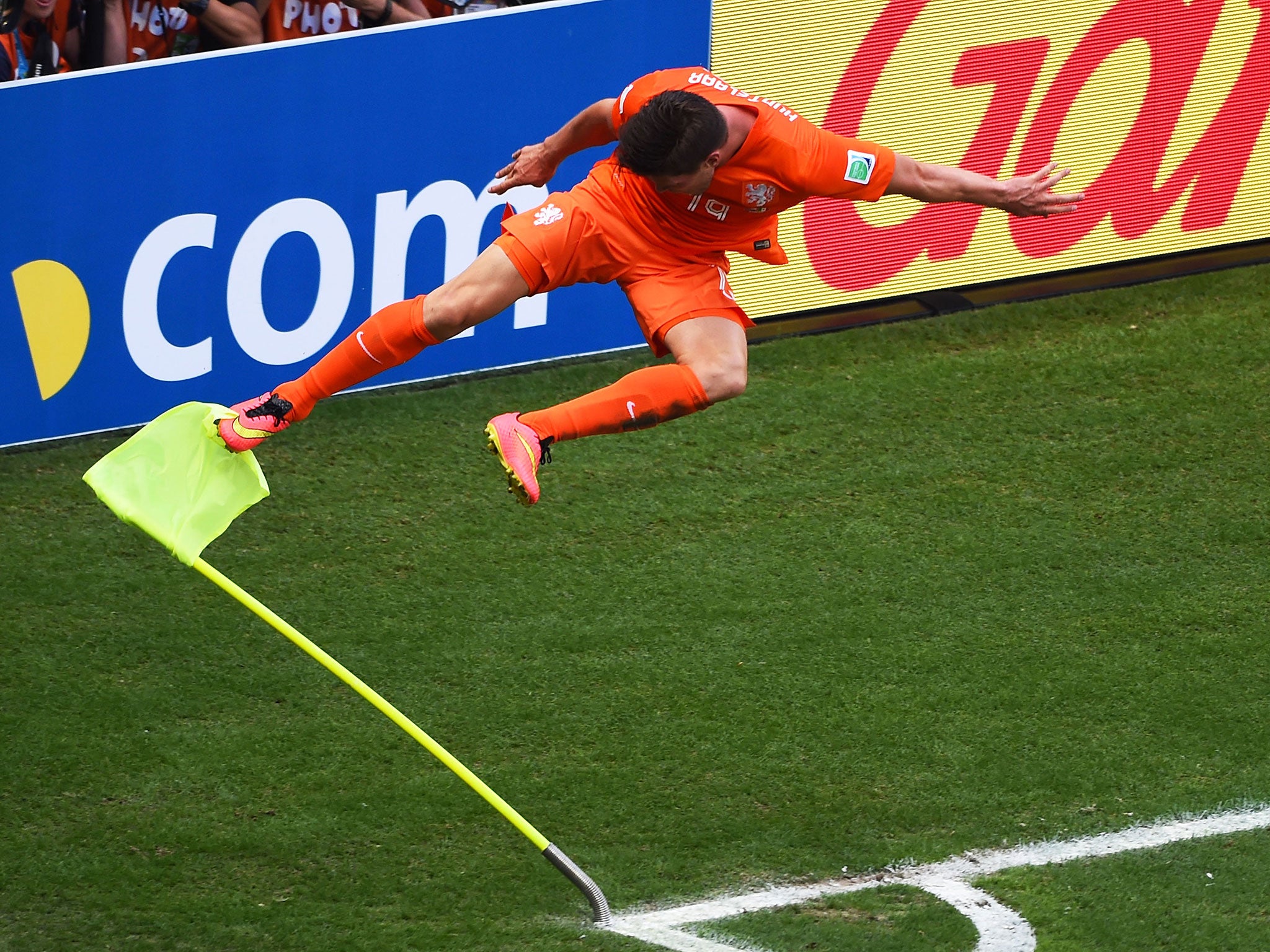 Klaas-Jan Huntelaar celebrates his winning goal against Mexico