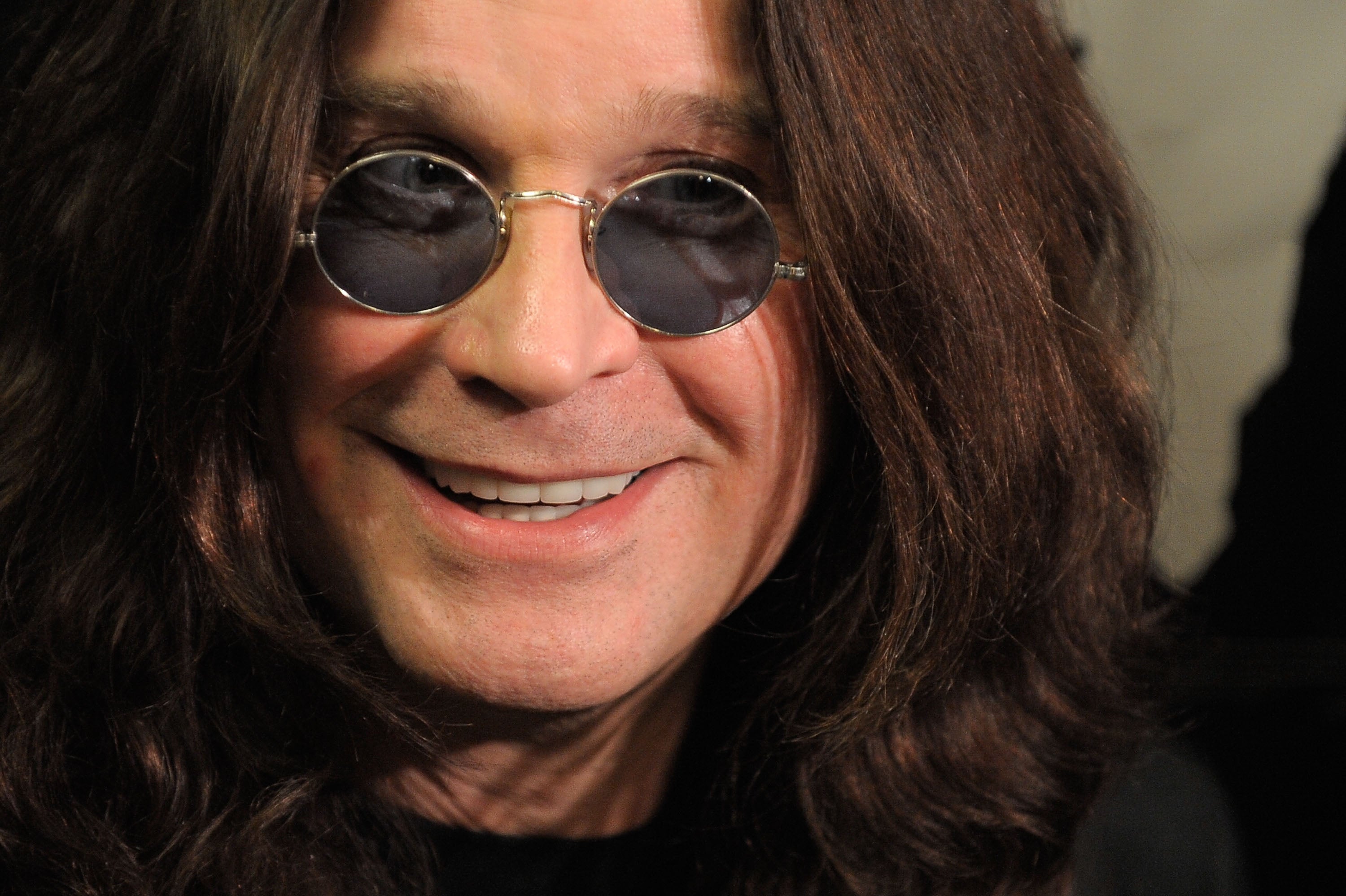 Ozzy Osbourne has said he would love to be knighted