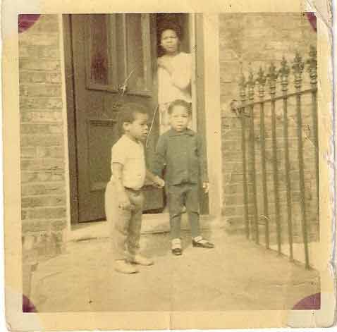 Rob's sister, Maggie, and brother Andrew with his mother at their home in Shepherd's Bush, London