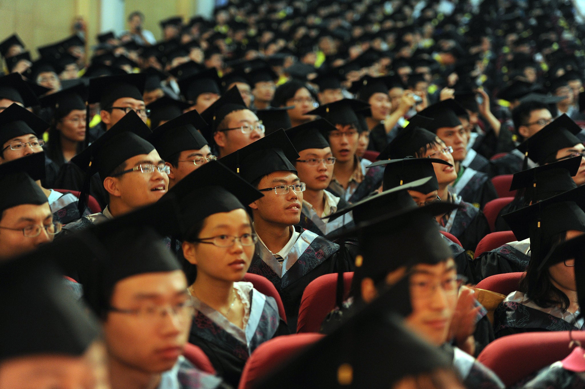 Many are now doing away with the traditional mortar board