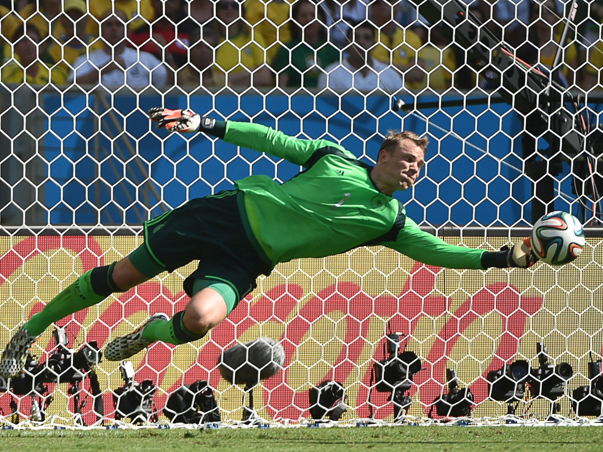 Proved once again why so many consider the Bayern Munich keeper to be the best in world football. His last minute save from Karim Benzema, as nonchalant as it was brilliant, summed up his day. 7.5