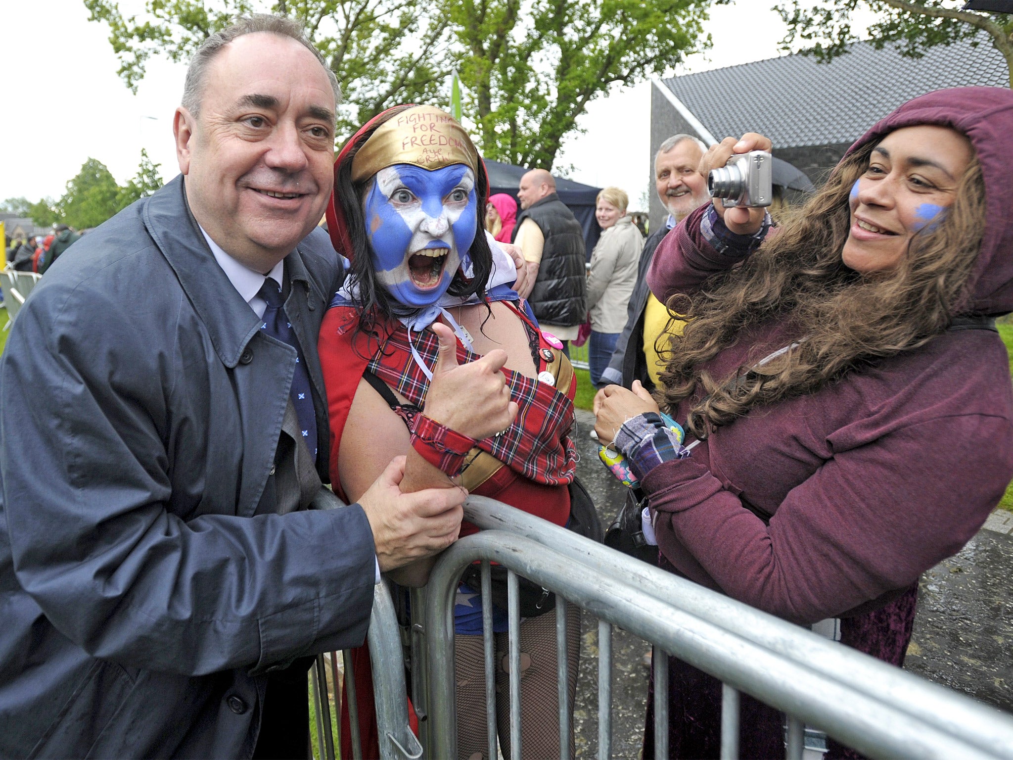 Alex Salmond poses for a photograph at the re-enactment to commemorate the 700th anniversary of the Battle Of Bannockburn last month (Getty)