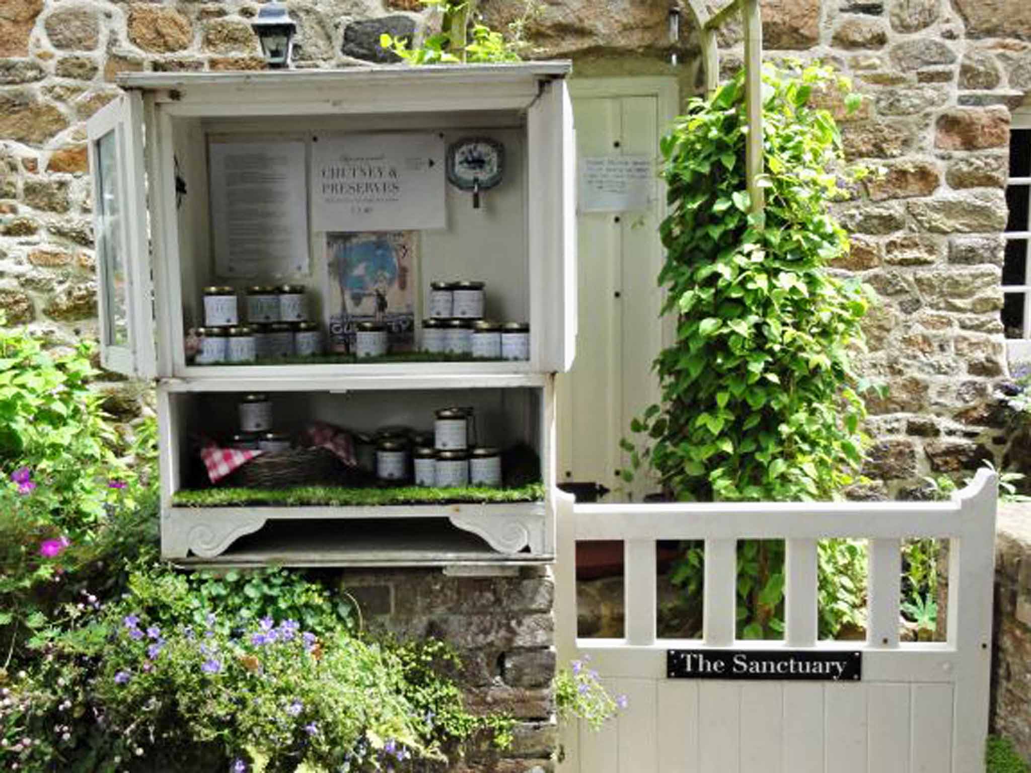 A 'hedge veg' stall