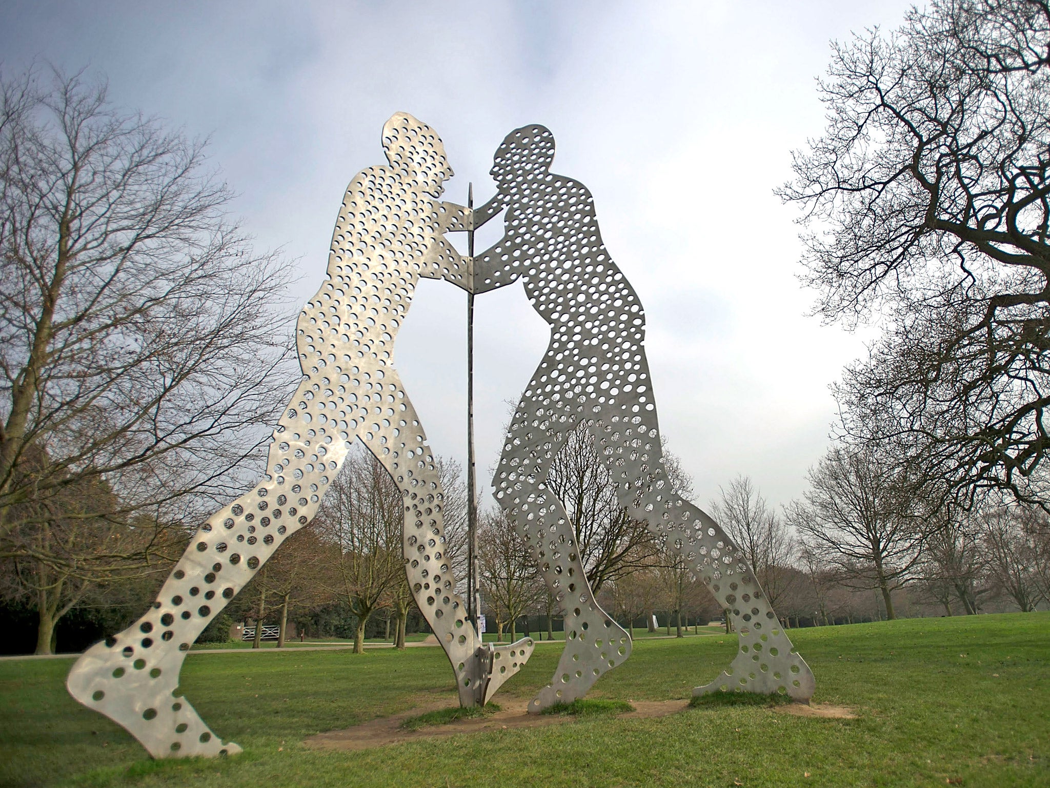 ‘Molecular Man +1+1+1’ by Jonathan Borofsky at Yorkshire Sculpture park