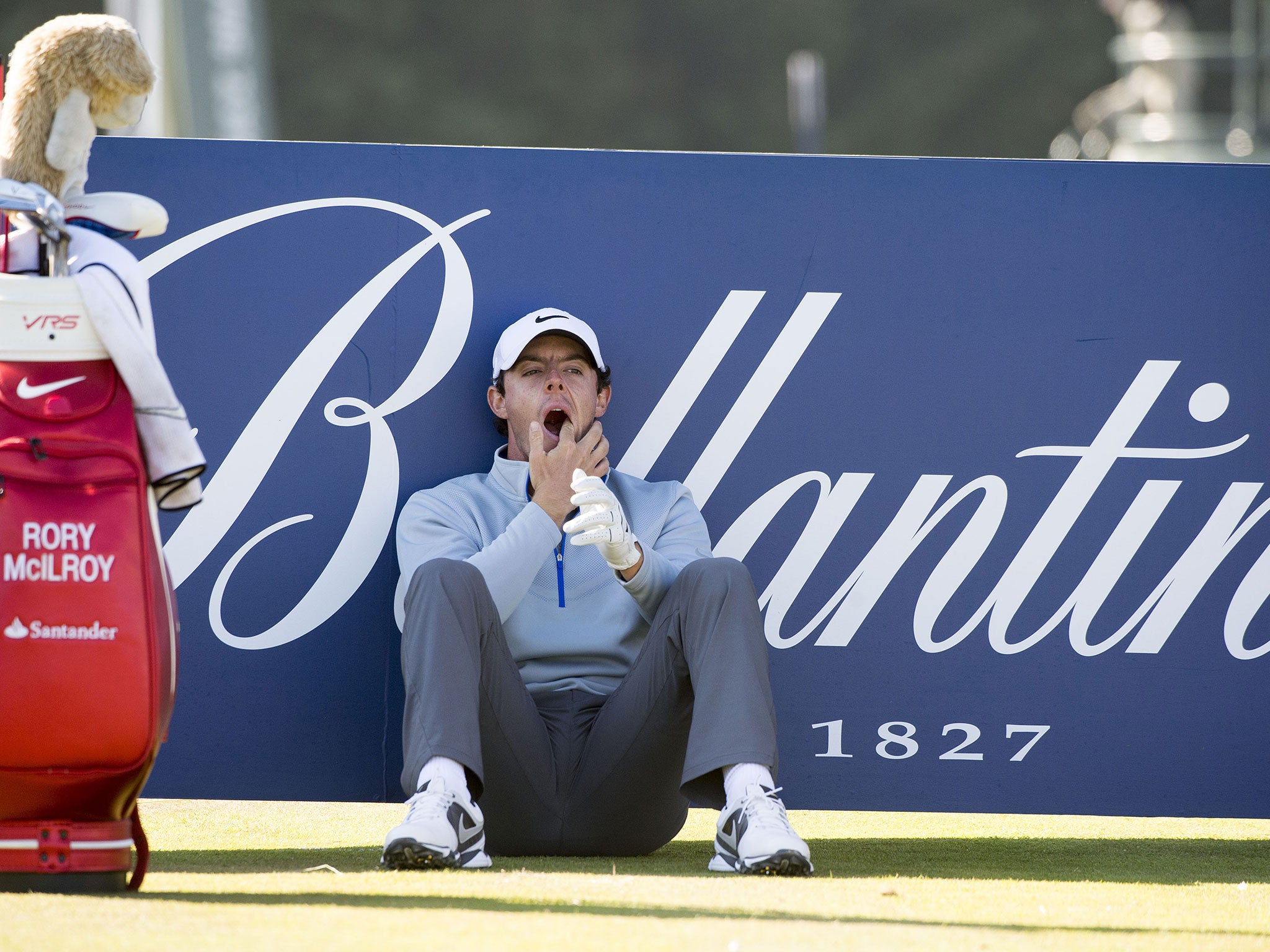 Rory McIlroy battled to avoid missing the cut yesterday