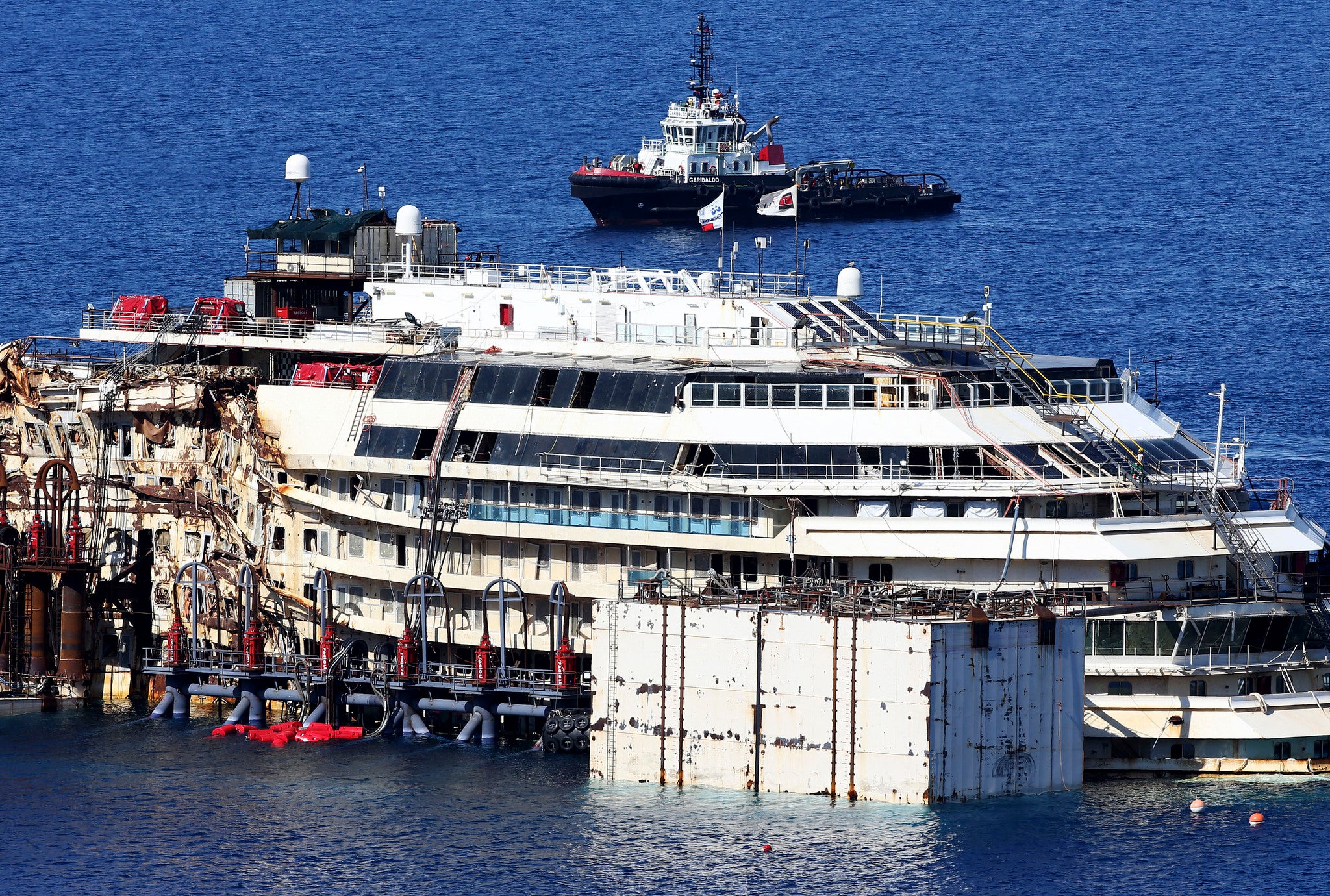 The remaining missing victim of the Costa Concordia crash is to be searched for