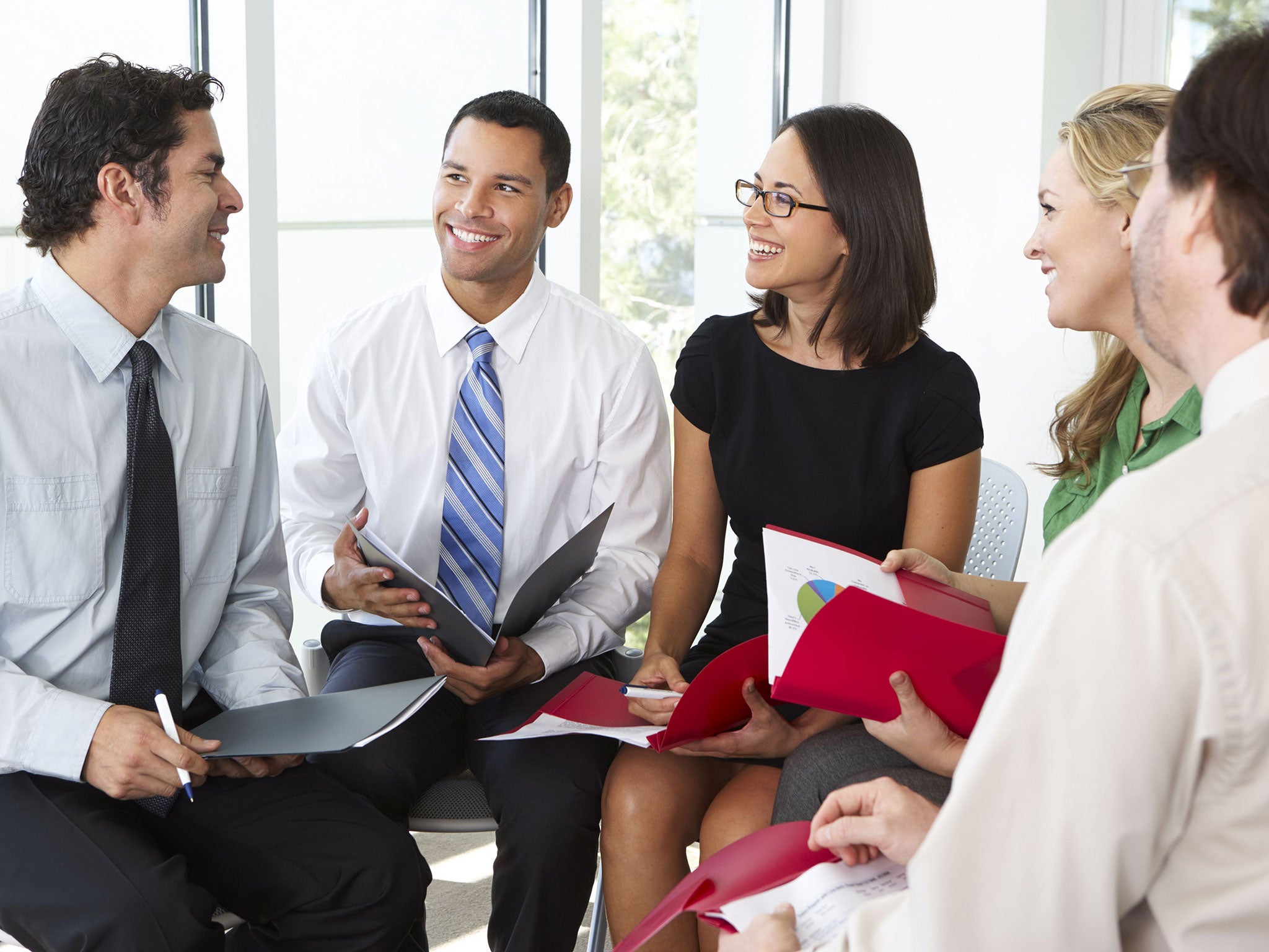 Women only speak more than men in small groups, in a collaborative context