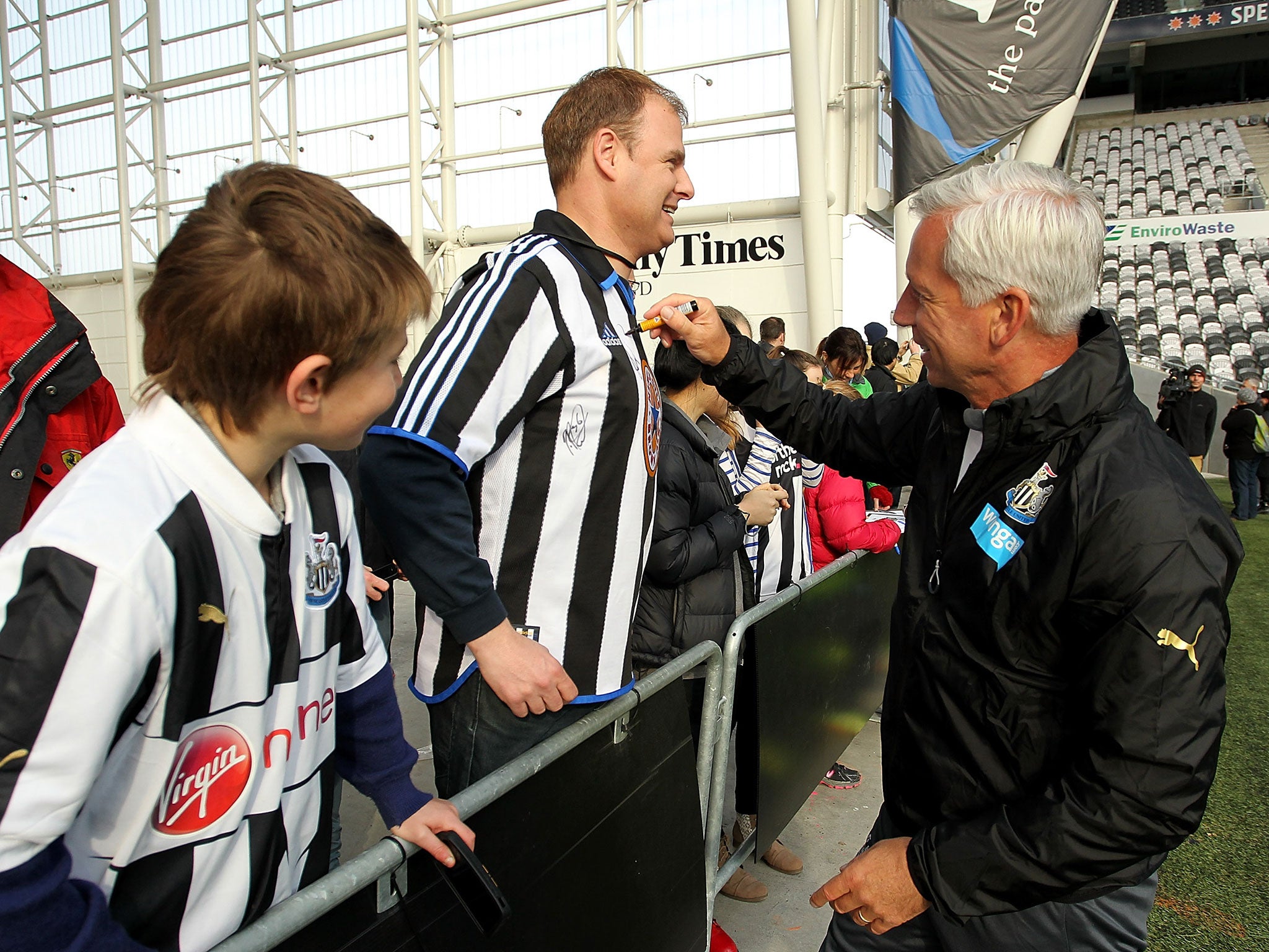 Newcastle manager Alan Pardew