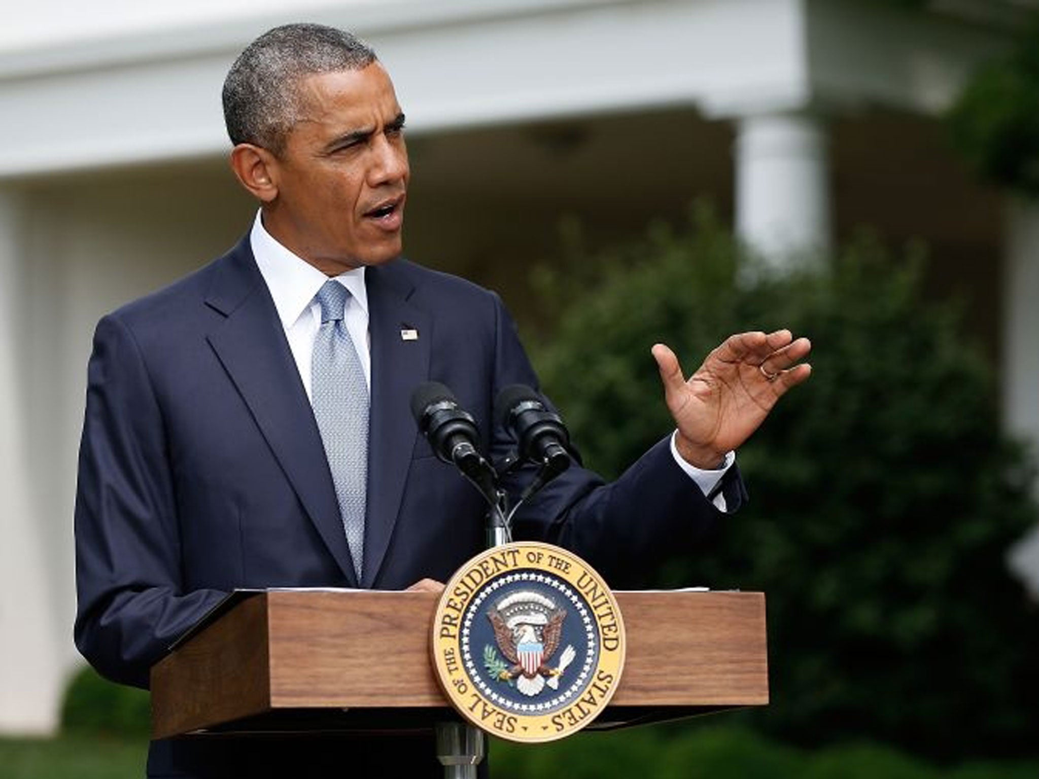 US President Barack Obama speaks on the Ukraine situation outside the Oval Office of the White House