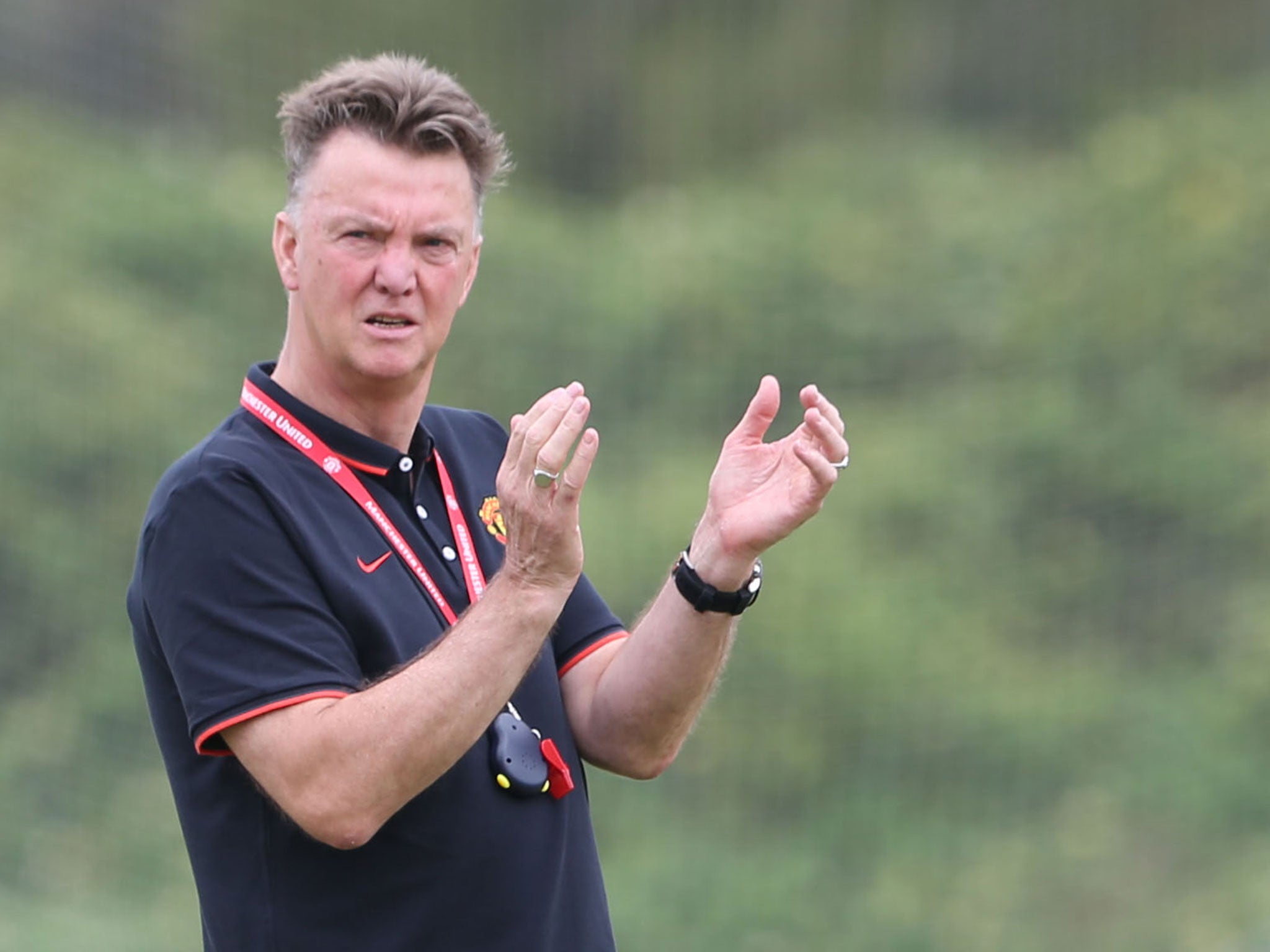 Manchester United manager Louis van Gaal leads training in the United States