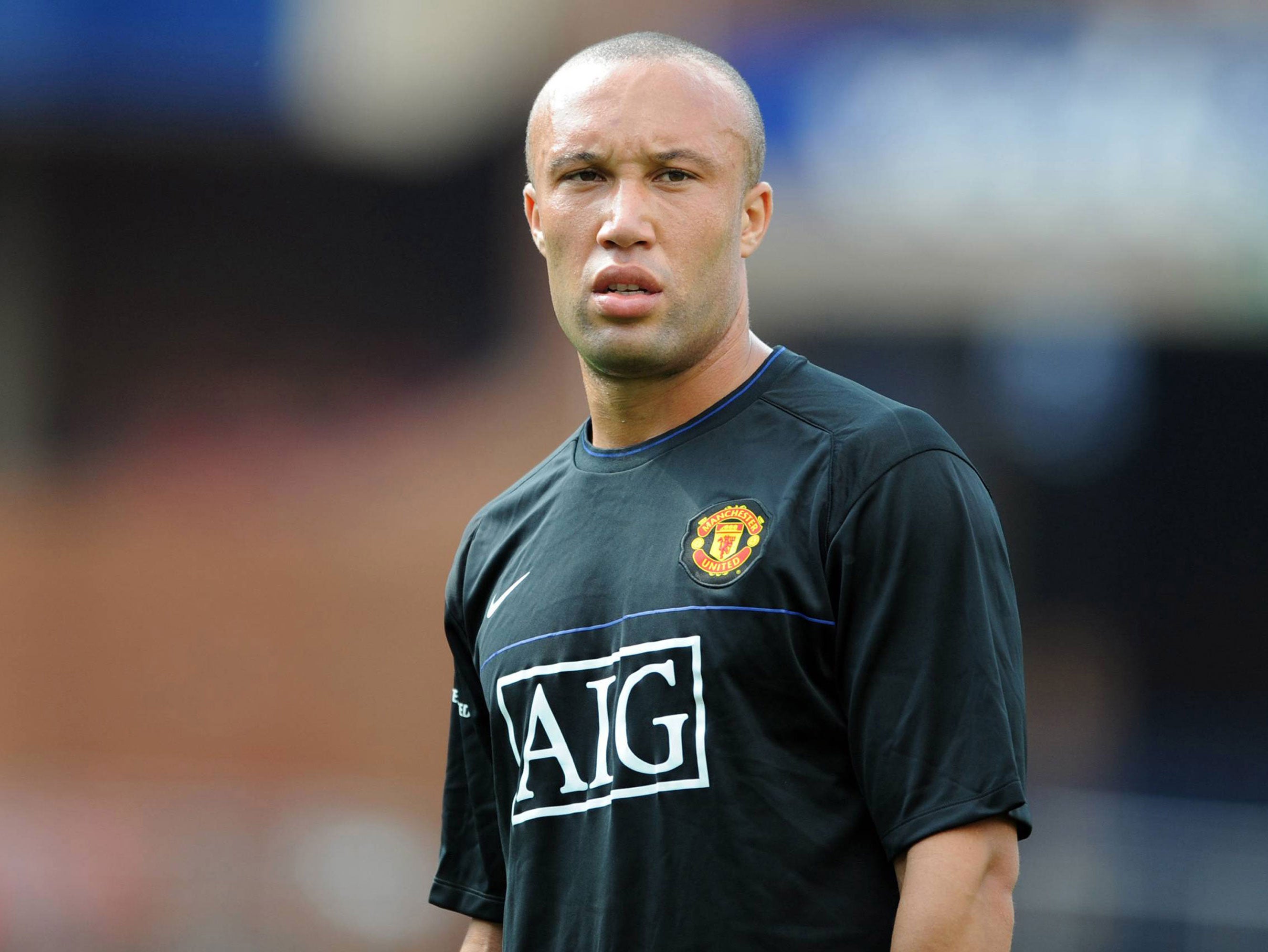 Mikael Silvestre slams Man City