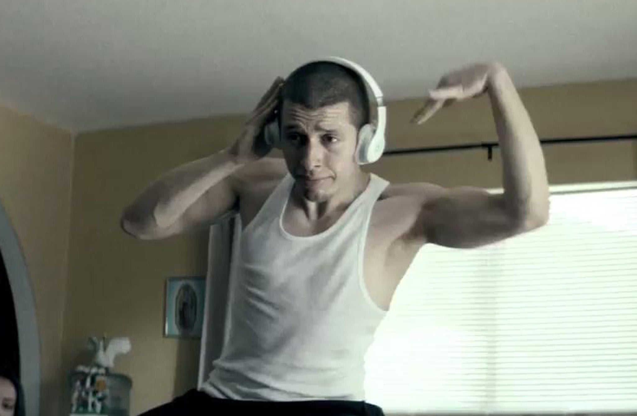 A breakdancing actor stars in Ed Sheeran's video for 'Don't'