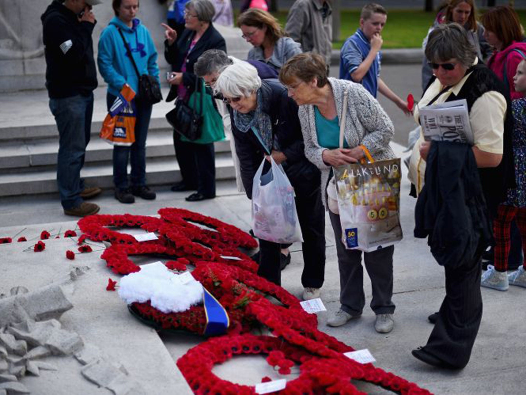 People viewed wreaths laid at the cenotaph in George Square