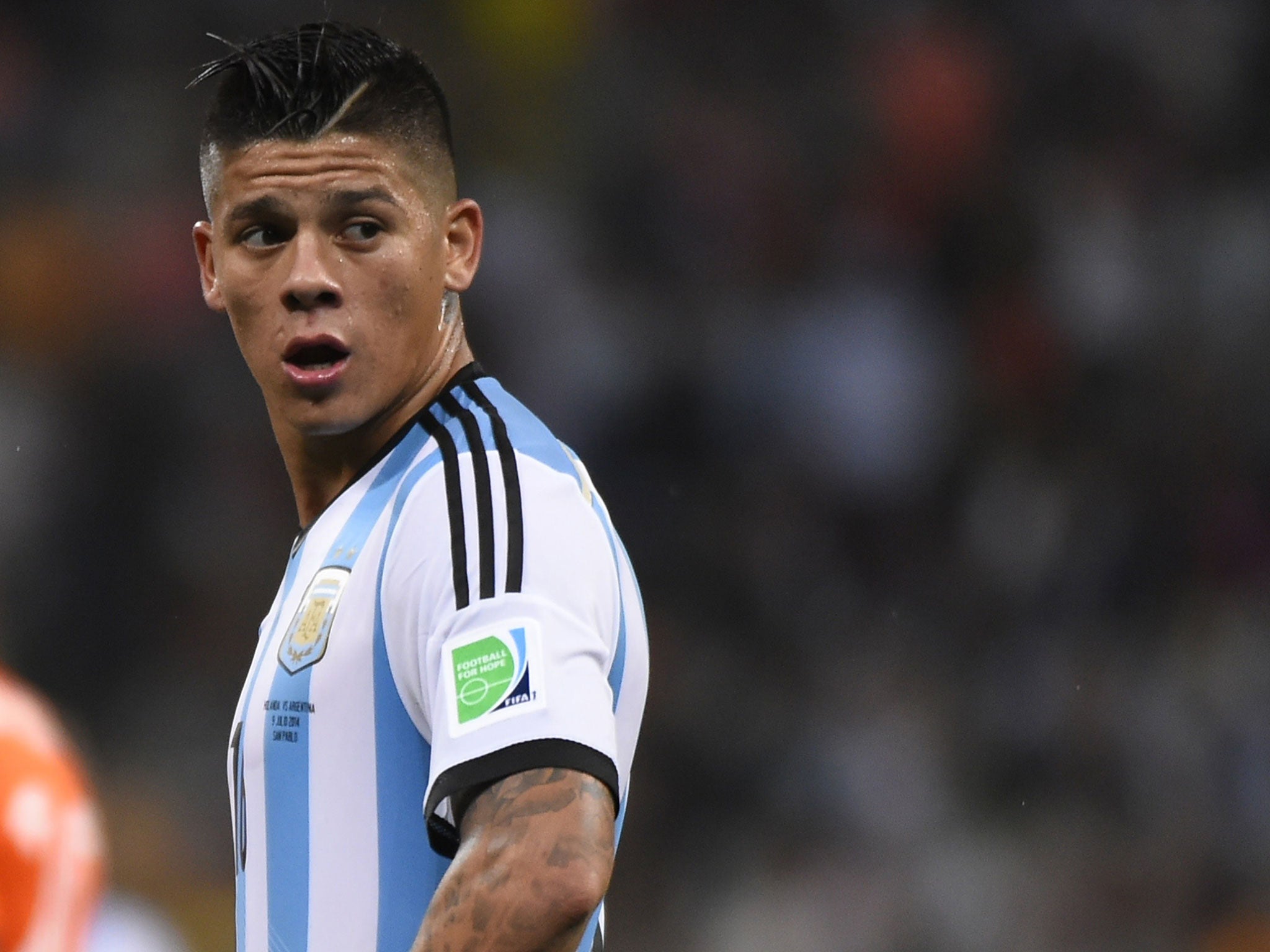 Manchester United are believed to have made a £15m bid for Marcos Rojo