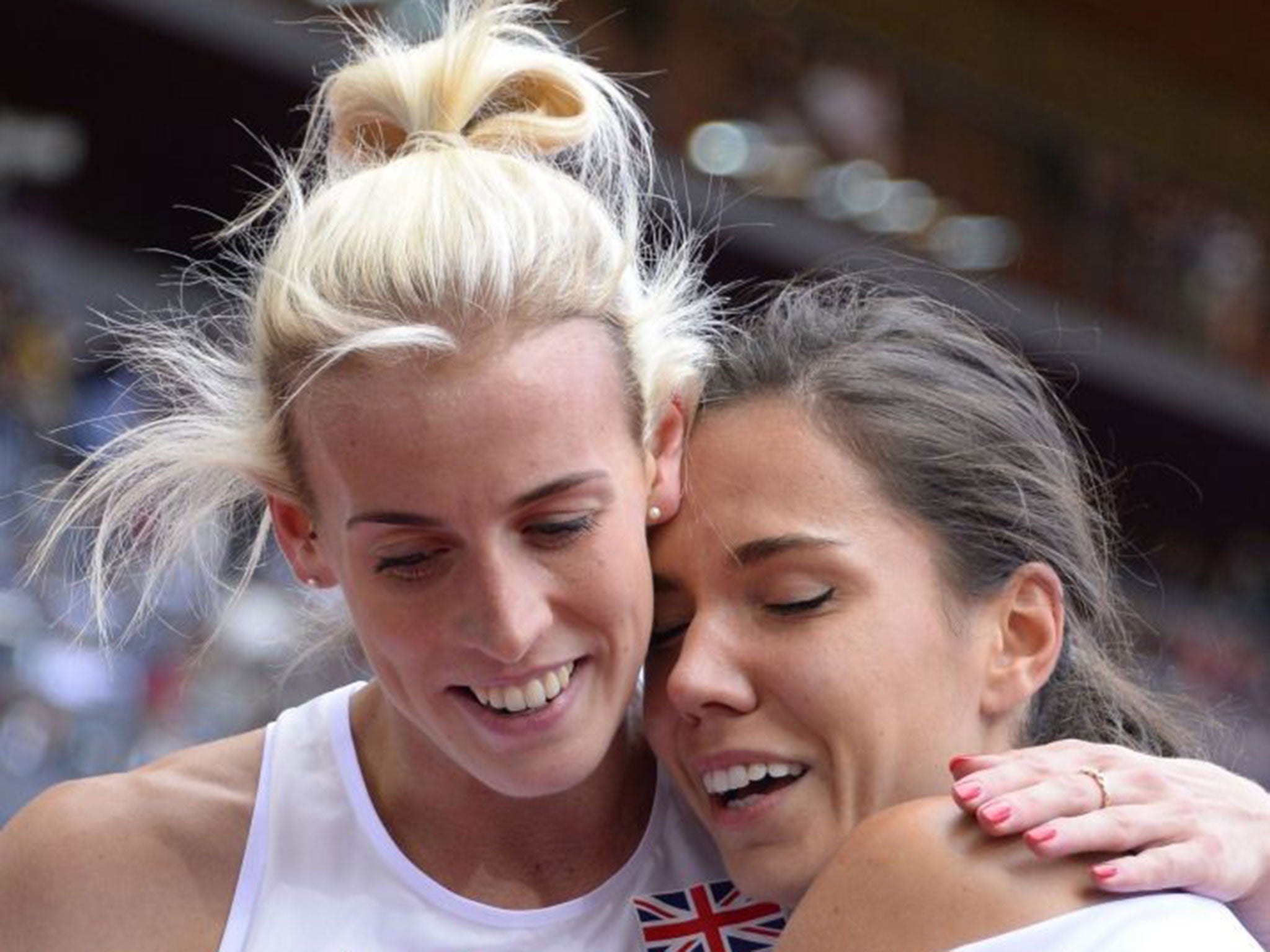 Lynsey Sharp consoles third-placed Joanna Jozwik