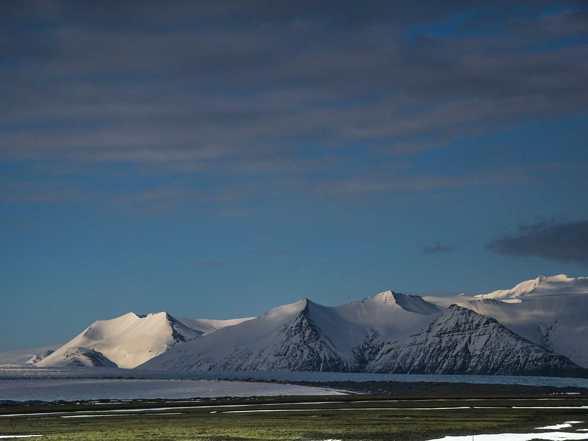 VatnajÃkull glacier and view of Bárðarbunga