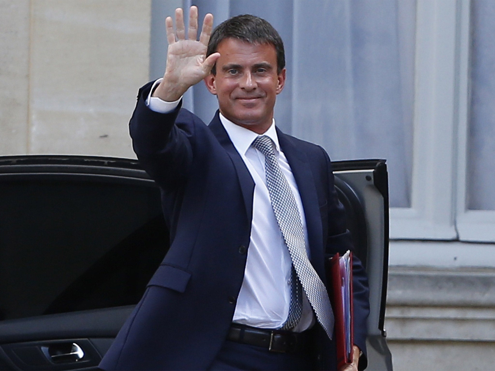 French Prime Minister Manuel Valls announced isolation plans