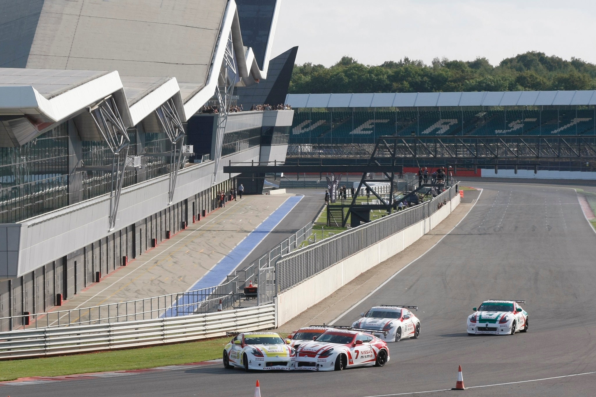 A first corner accident takes out three of the five finalists in the GT Academy final